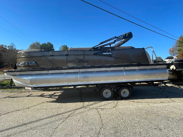 2022 Tahoe Pontoons boat for sale, model of the boat is Cascade 2385 Rear J Lounger & Image # 1 of 16