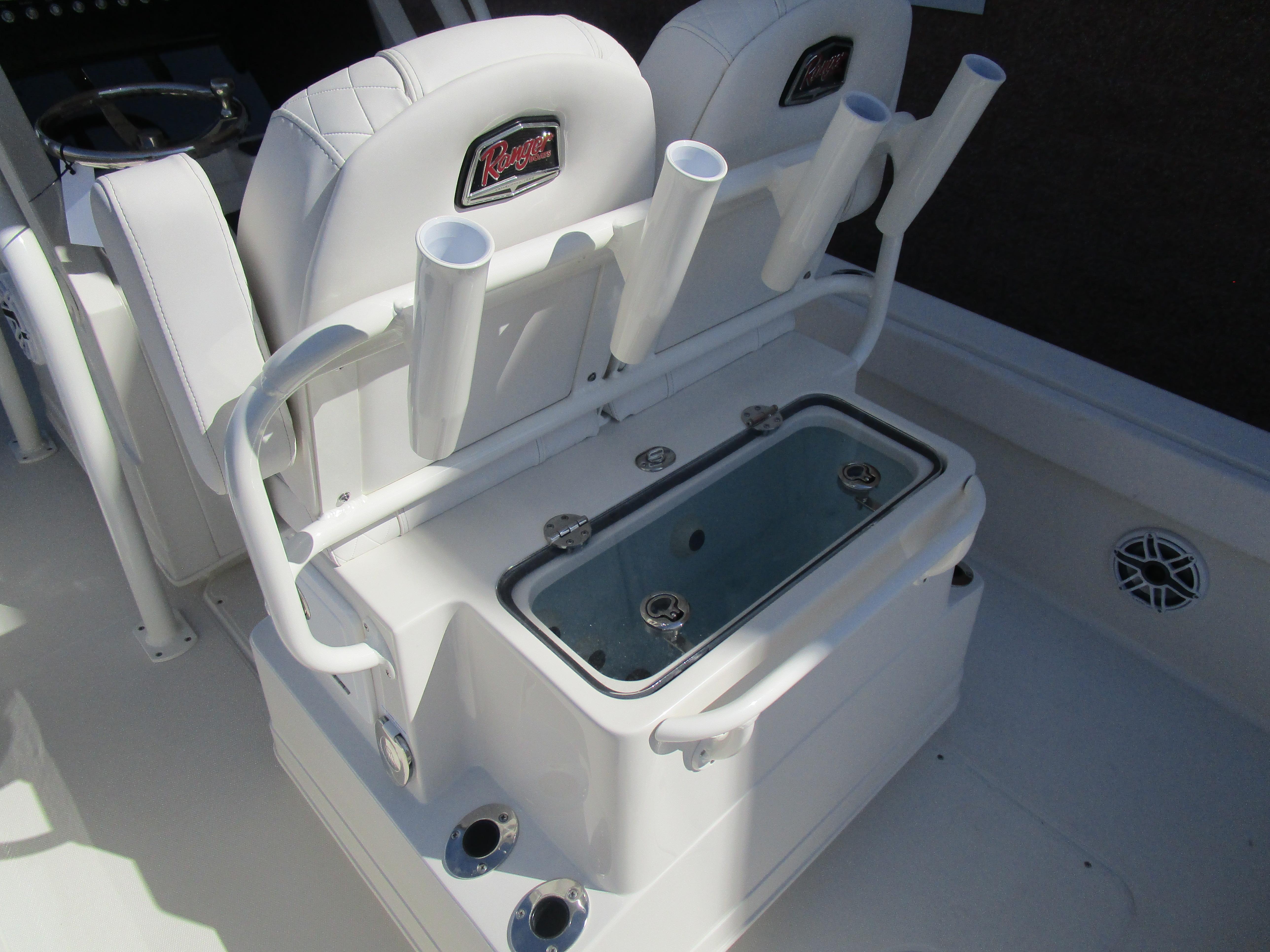2024 Ranger 2660 Bay Gallery