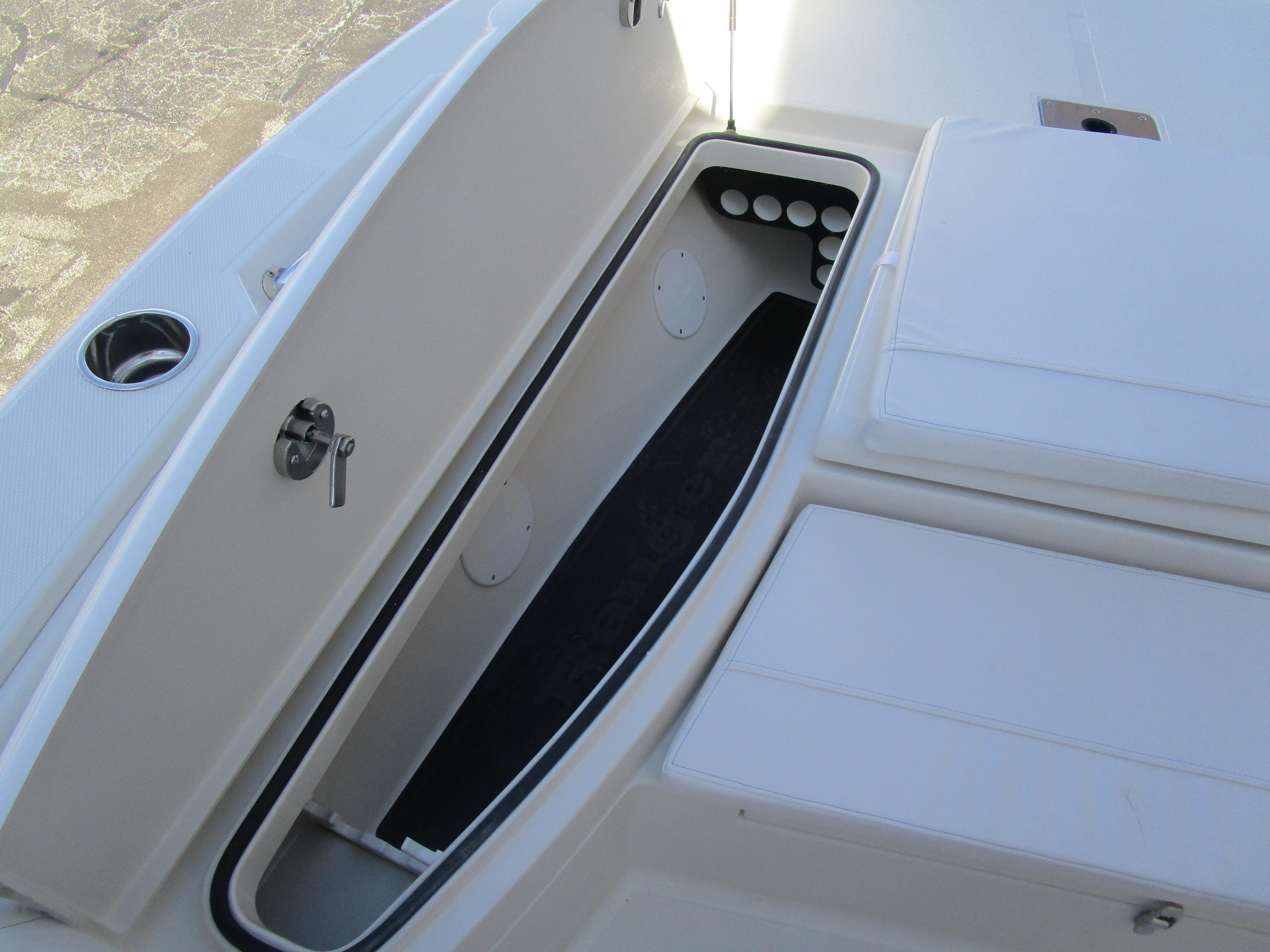 2024 Ranger 2660 Bay Gallery