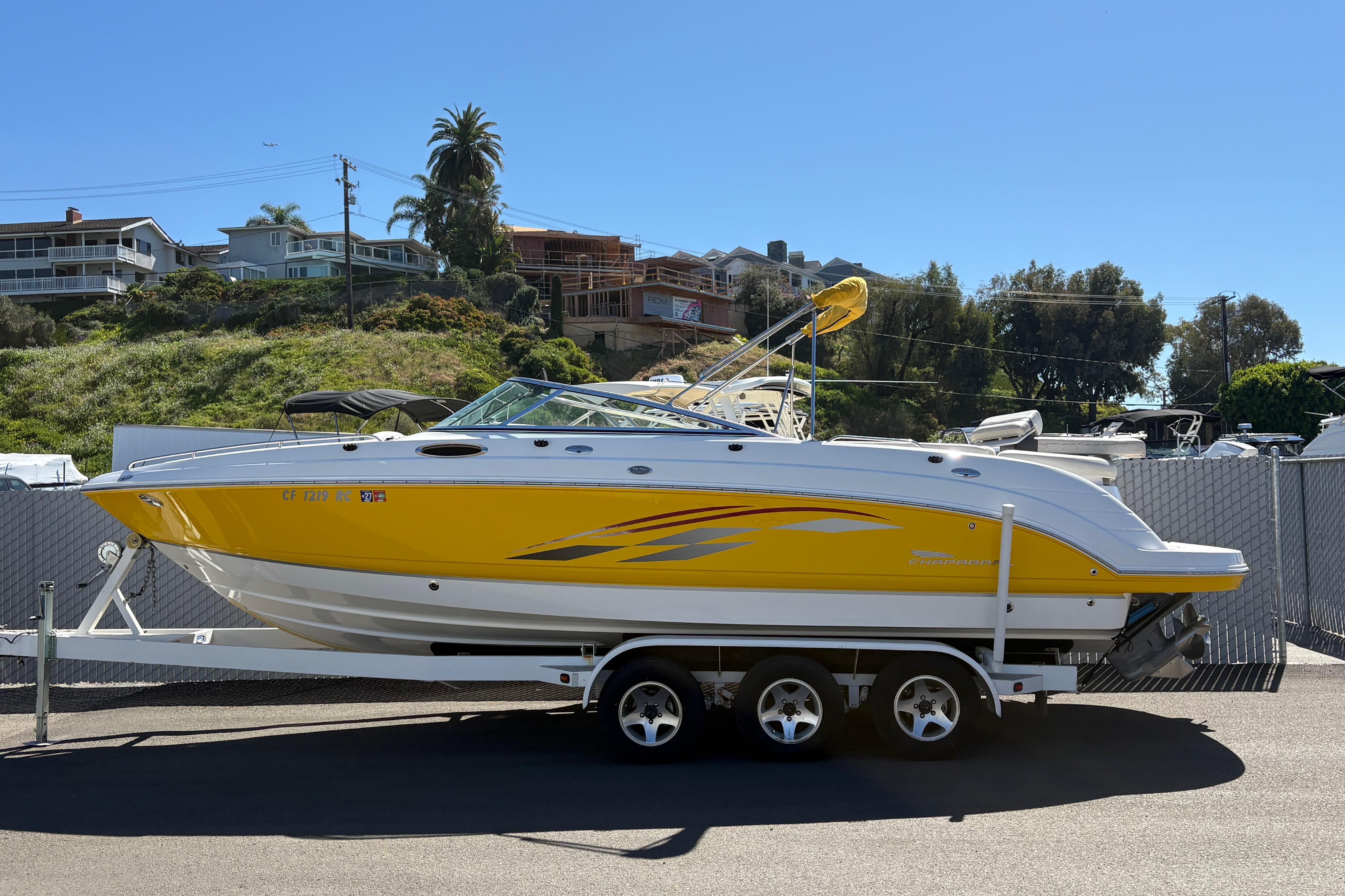2004 Chaparral 256 SSi #TJM2004C inventory image at Sun Country Marine Group, Newport Beach