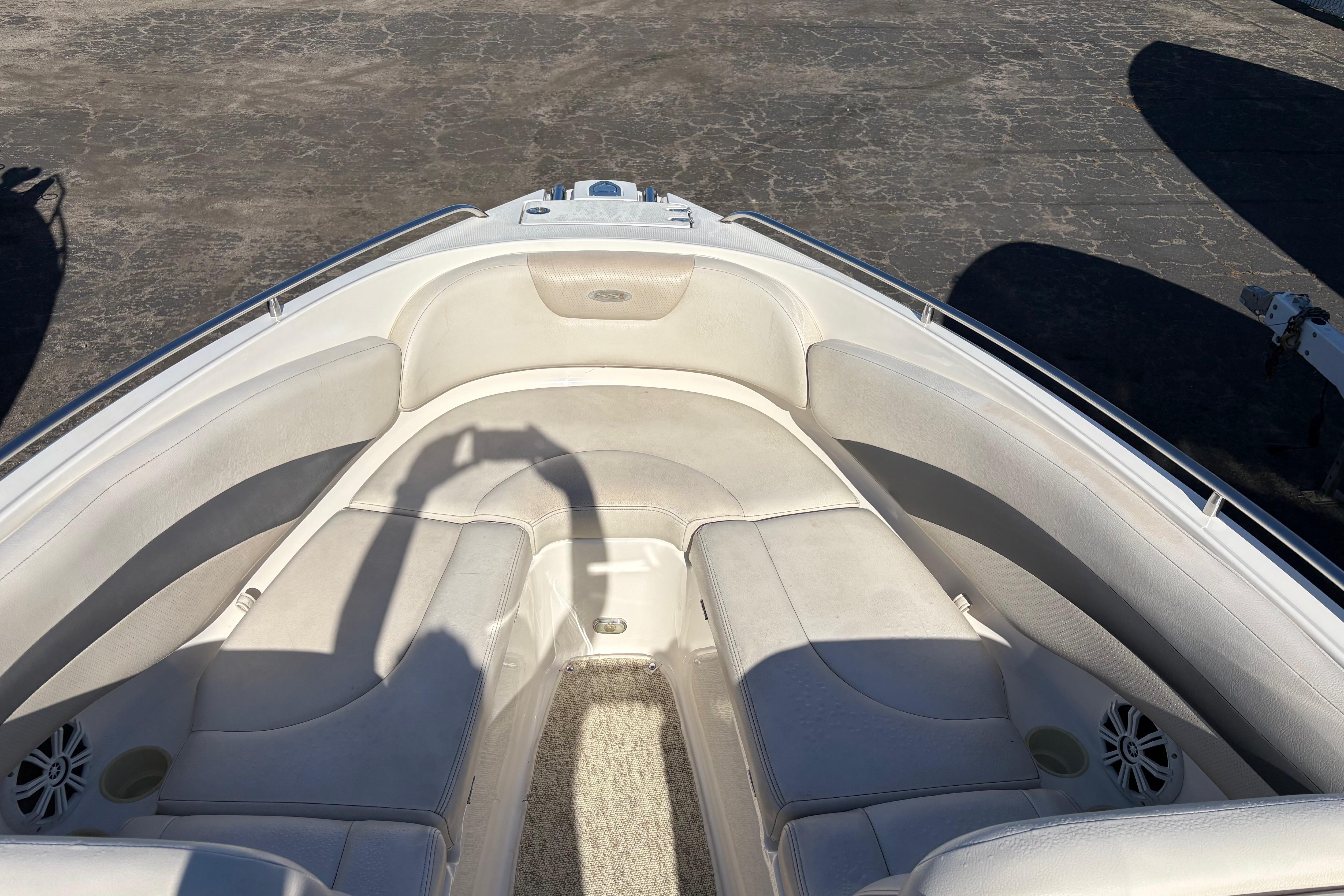 2004 Chaparral 256 SSi #TJM2004C inventory image at Sun Country Marine Group, Newport Beach