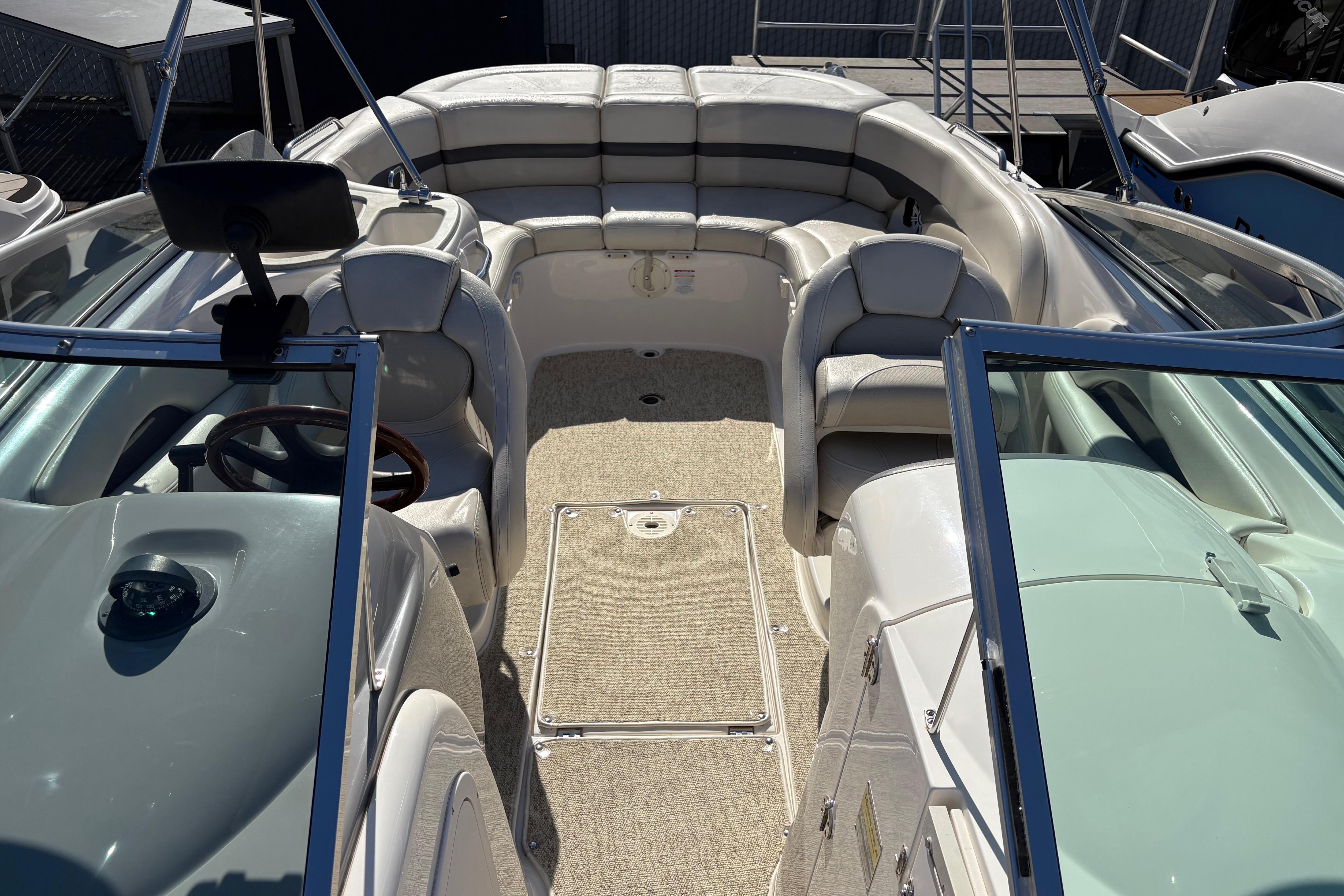 2004 Chaparral 256 SSi #TJM2004C inventory image at Sun Country Marine Group, Newport Beach