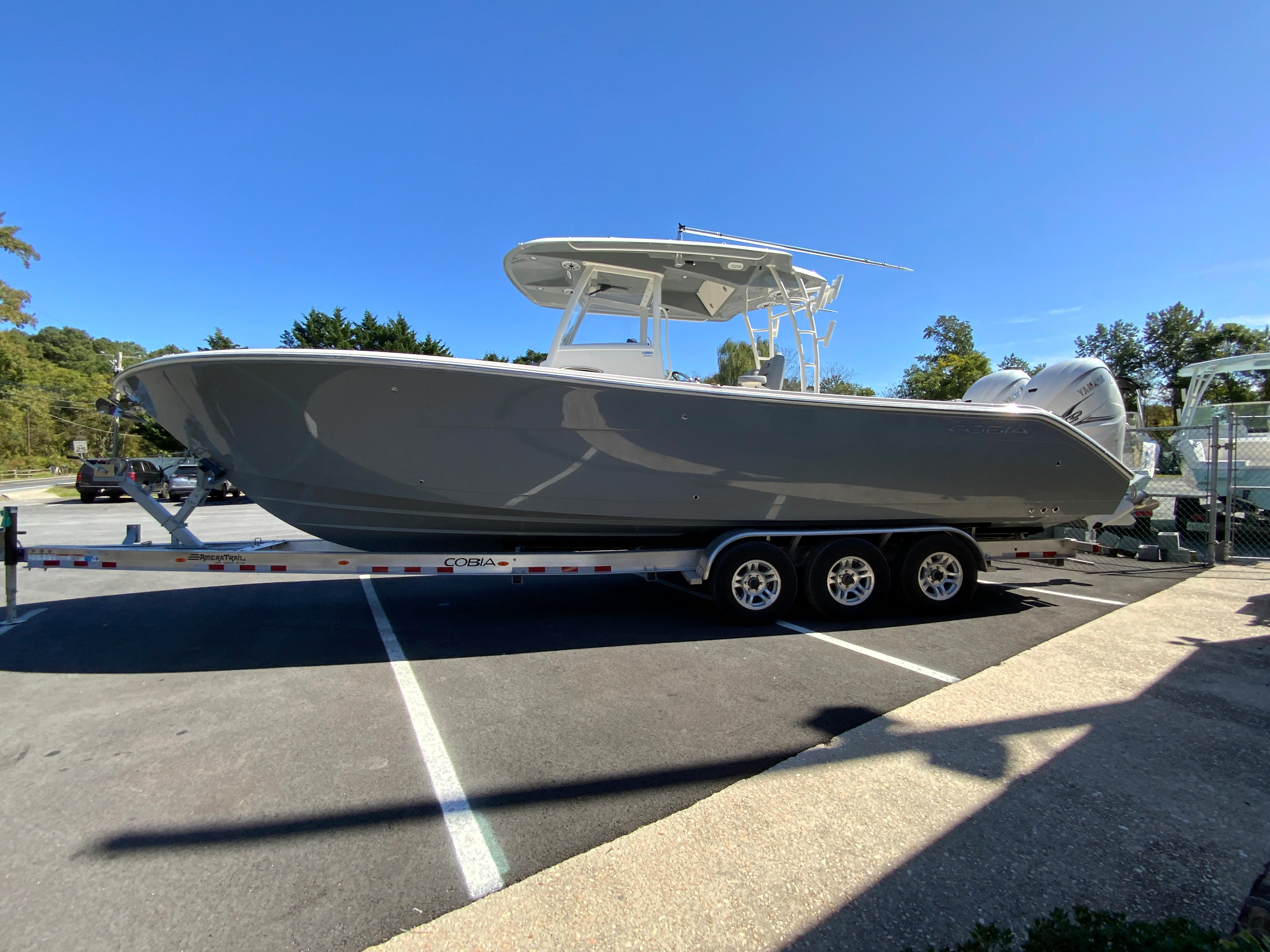 2024 Cobia 320 Center Console-5