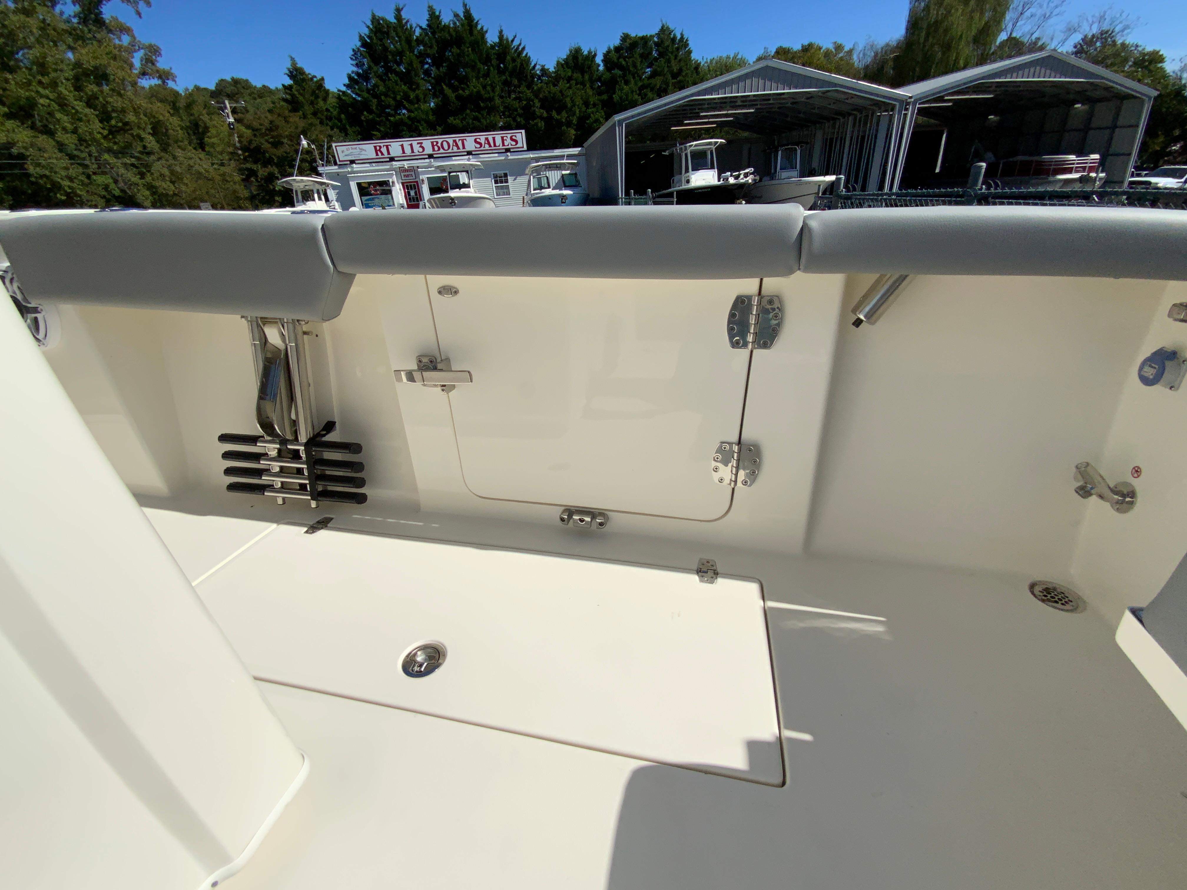 2024 Cobia 320 Center Console-18