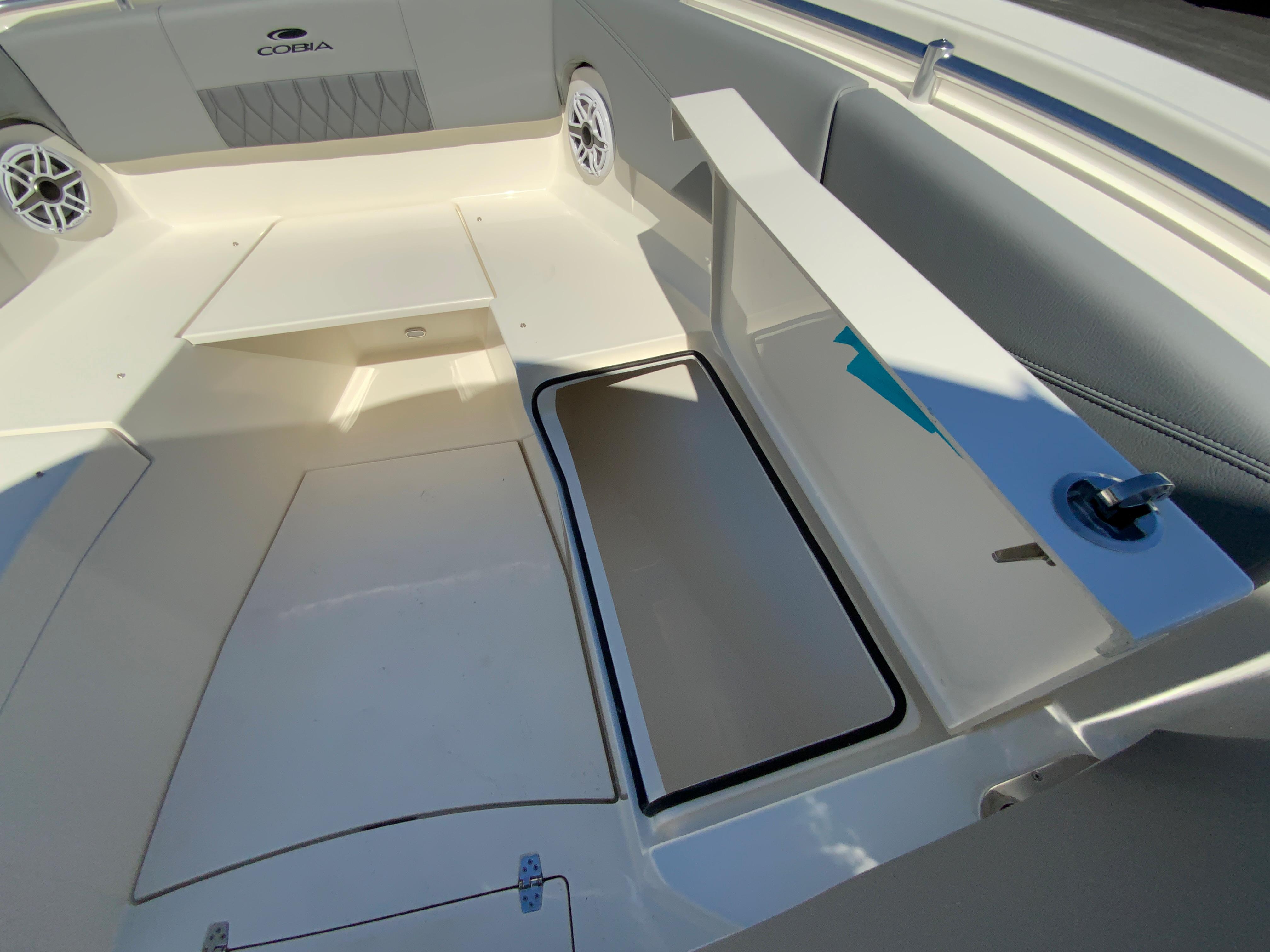 2024 Cobia 320 Center Console-30