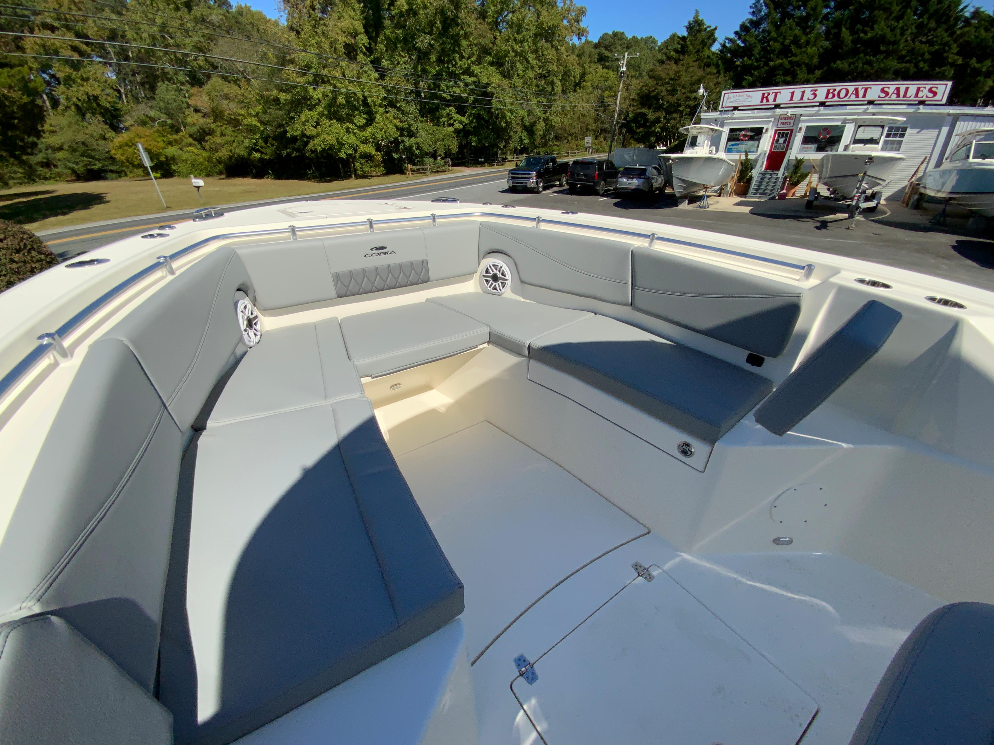 2024 Cobia 320 Center Console-45