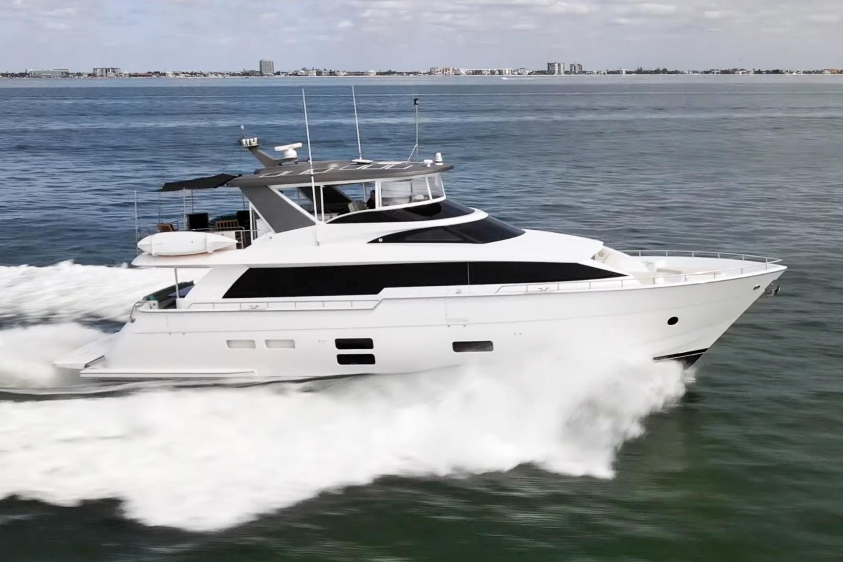 2016 HATTERAS M75 PANACERA