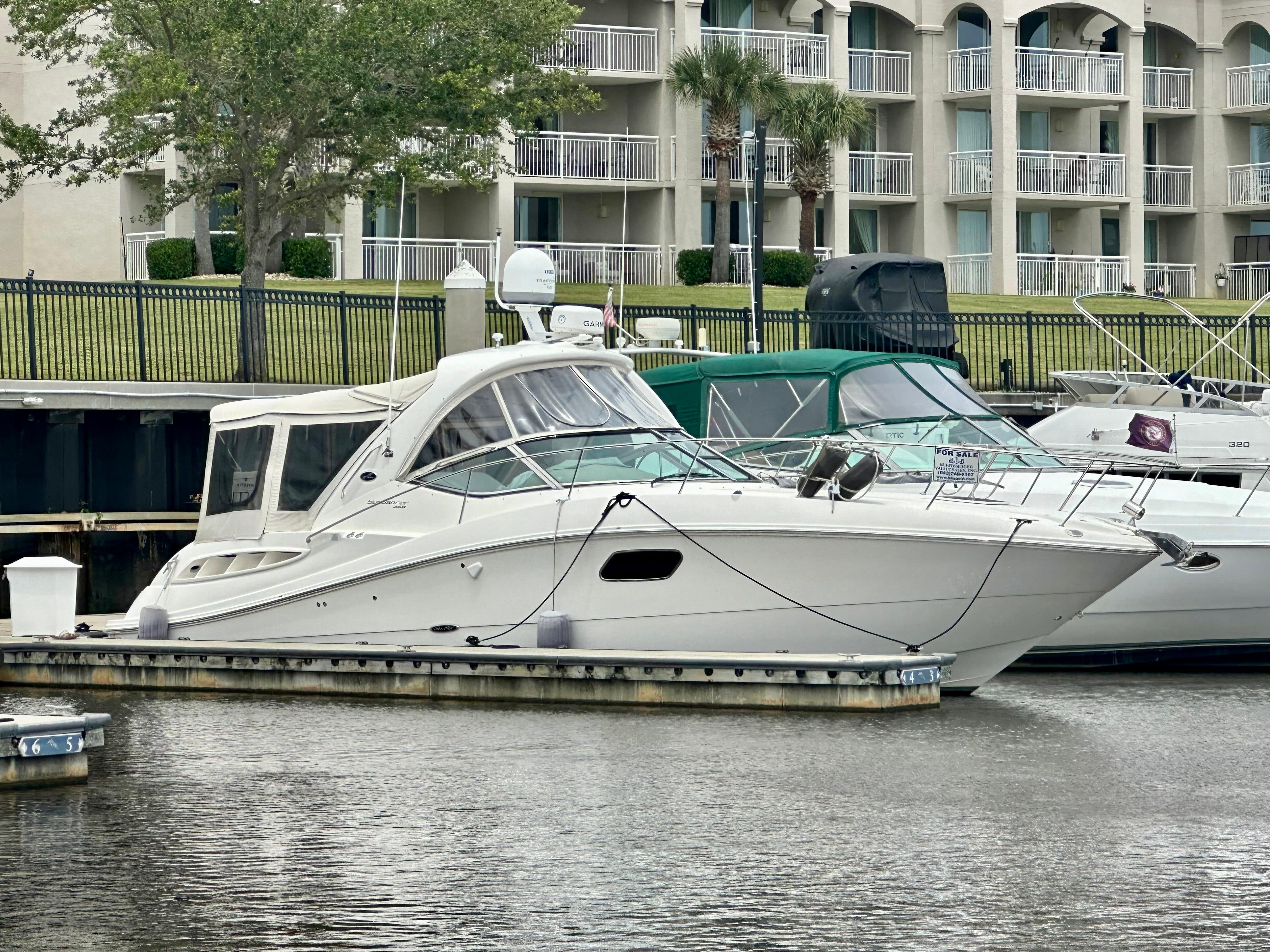 2010 Sea Ray 350 Sundancer