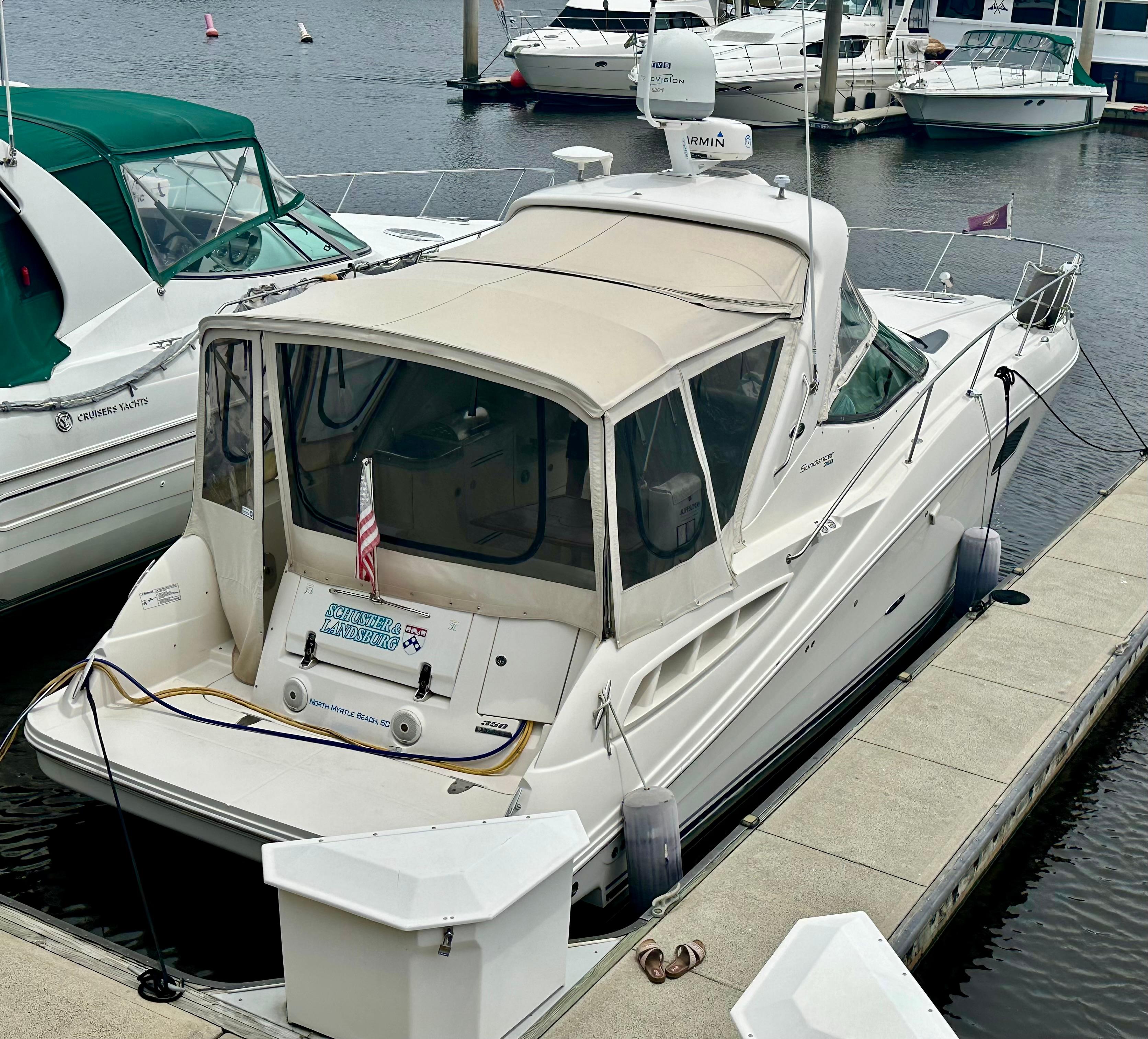 2010 Sea Ray 350 Sundancer