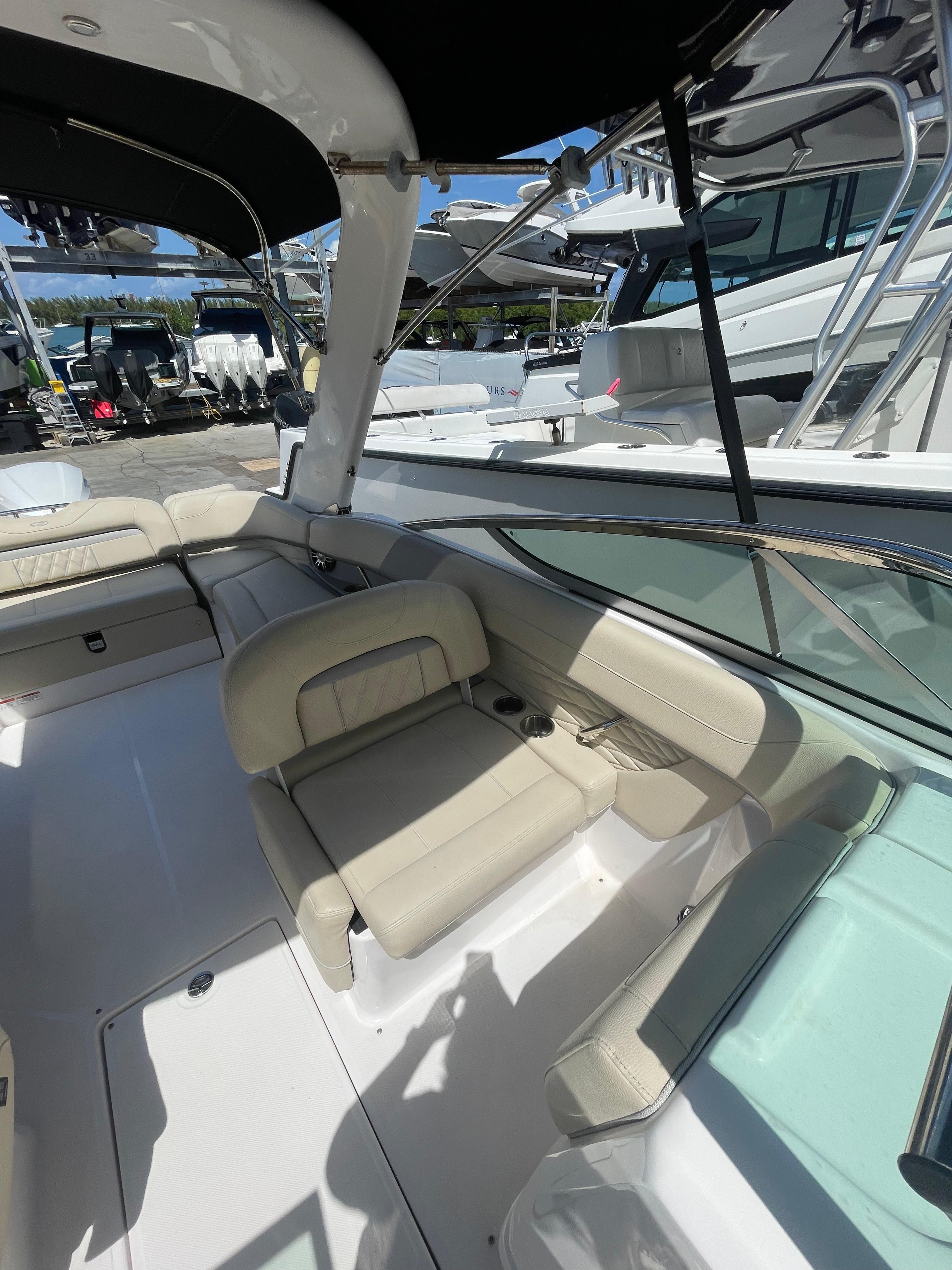 2021-regal-260bx-power-9823959-20250602110407456-1_XLARGE