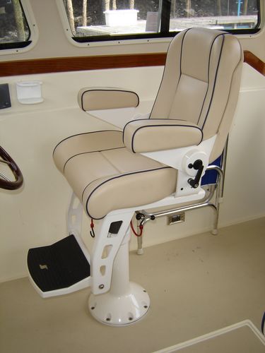 STIDD, captain seat