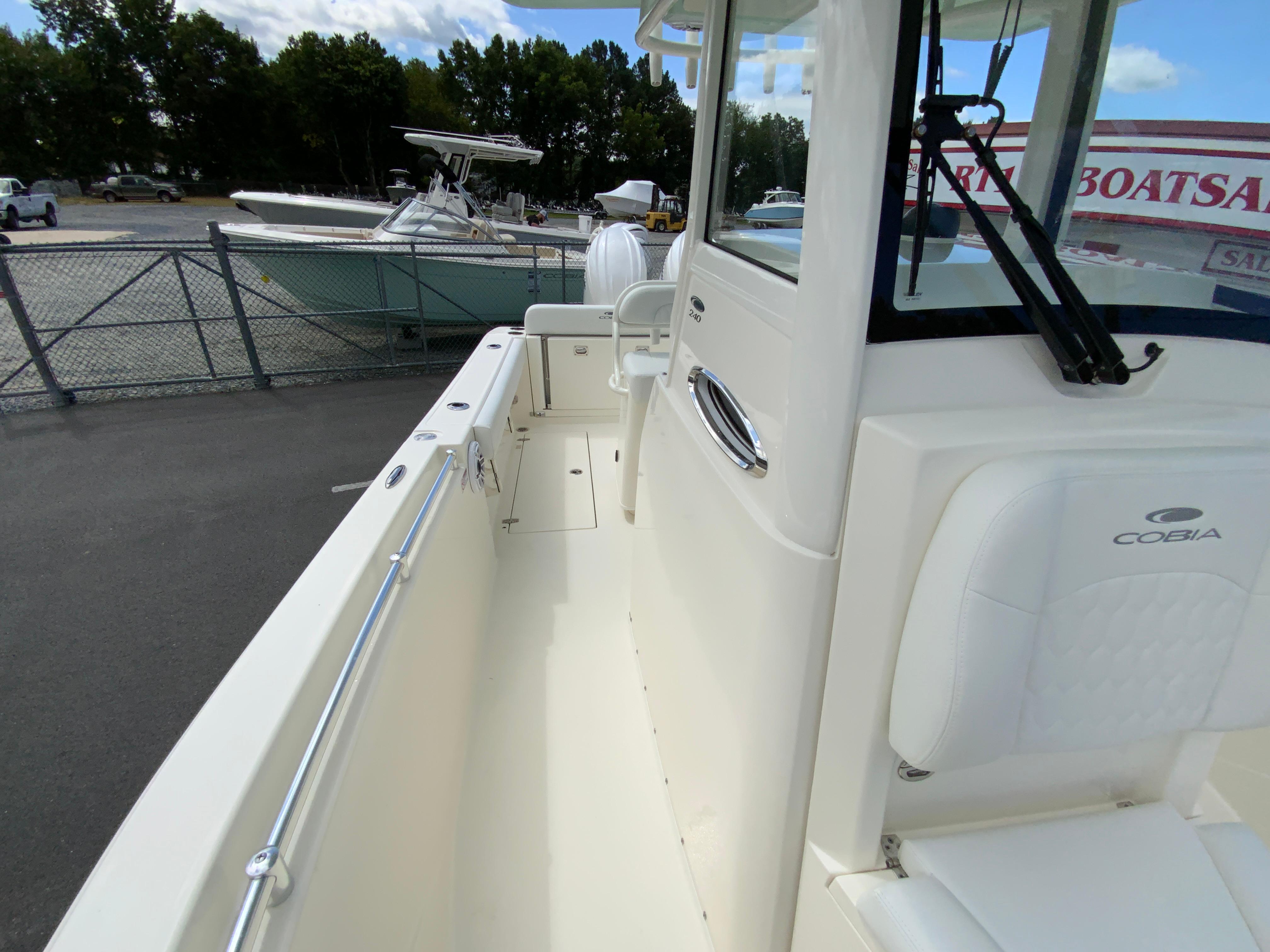 2025 Cobia 240 Center Console-30