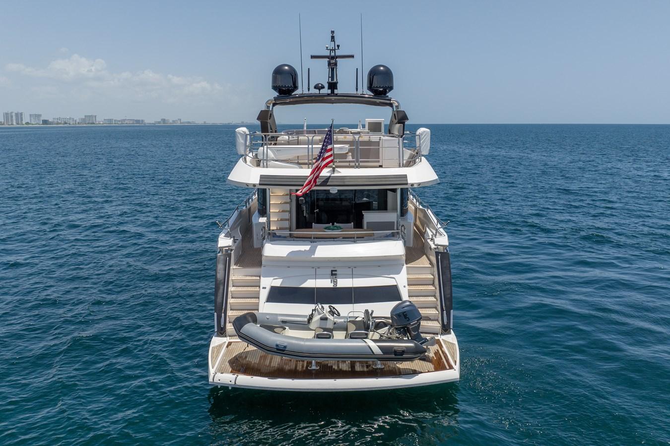 2018 Sunseeker 86 Yacht