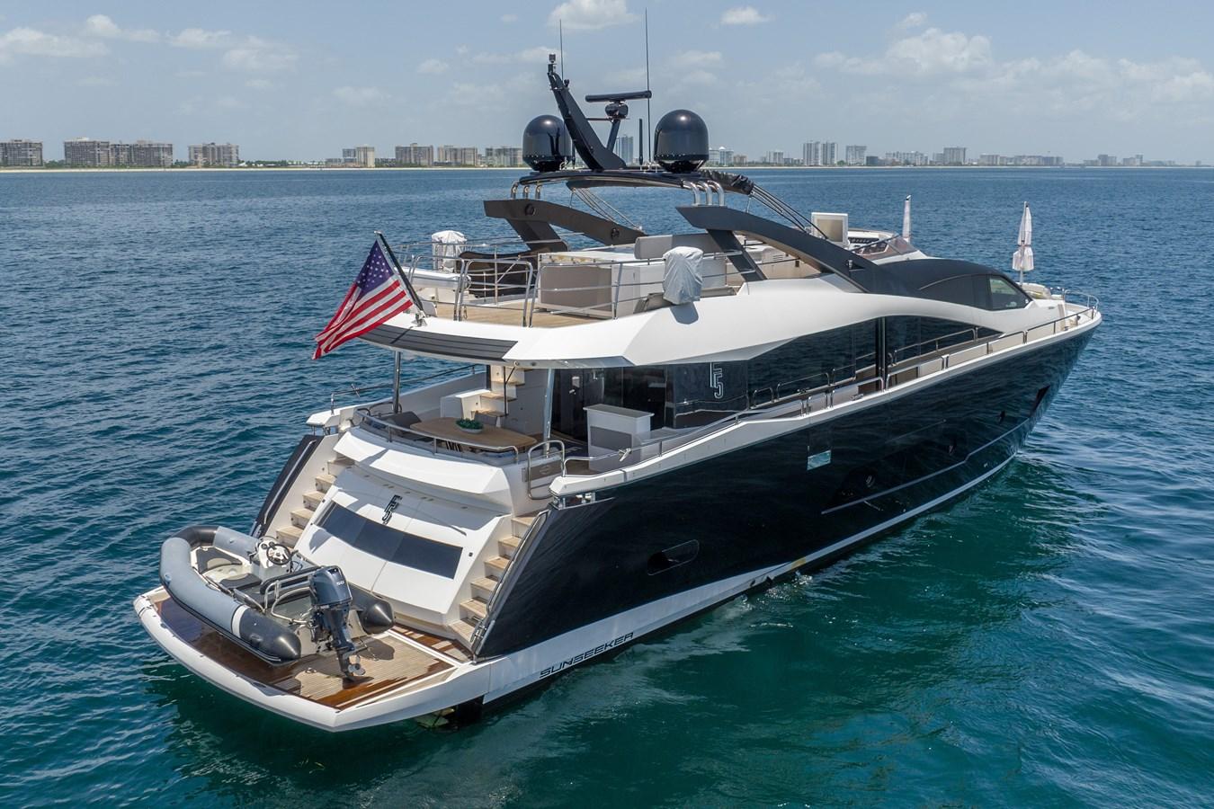 2018 Sunseeker 86 Yacht