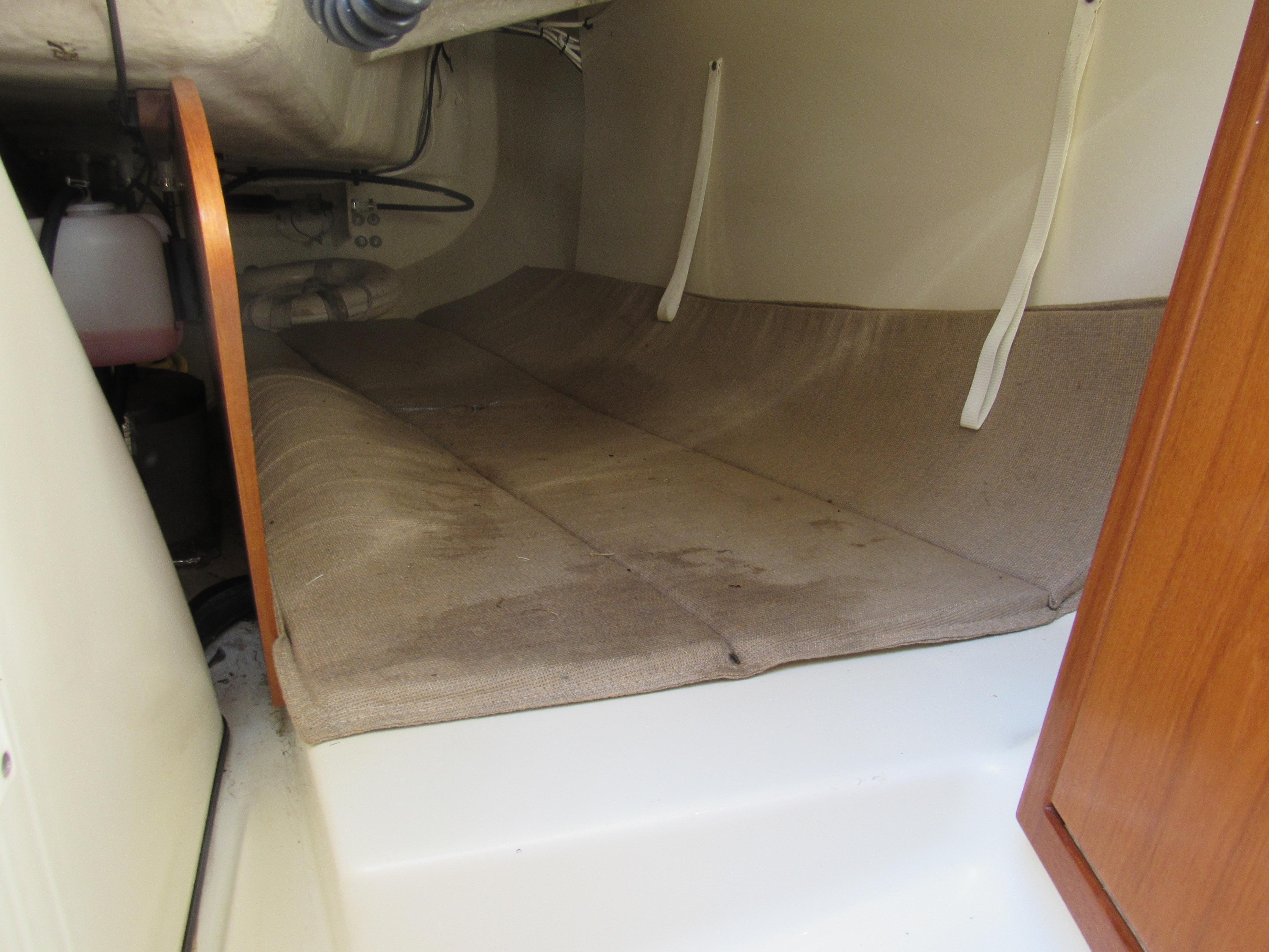 Aft Berth
