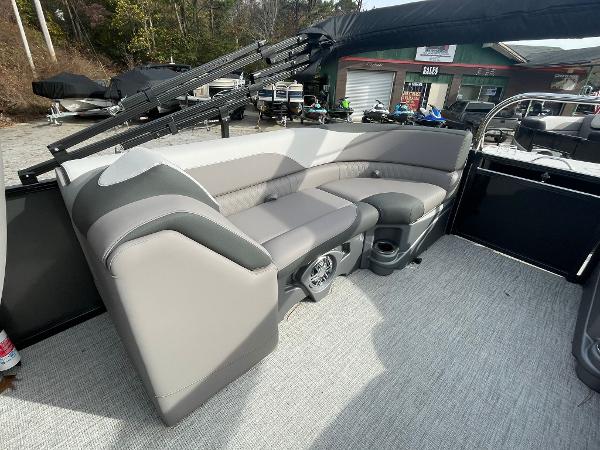 2022 Tahoe Pontoons boat for sale, model of the boat is 2485 LTZ Quad Lounger & Image # 12 of 17