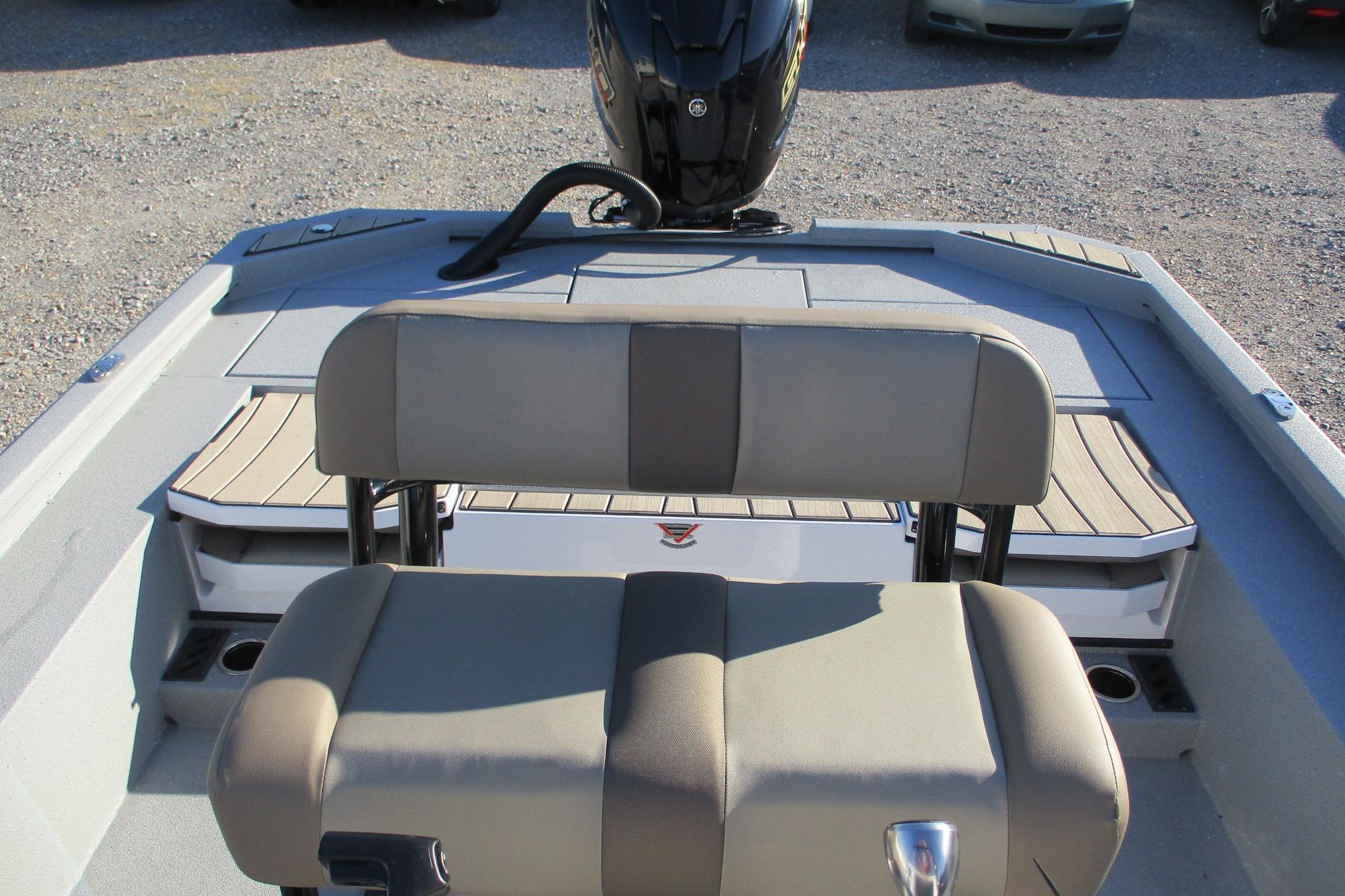 2026 Vexus ACX2210-11