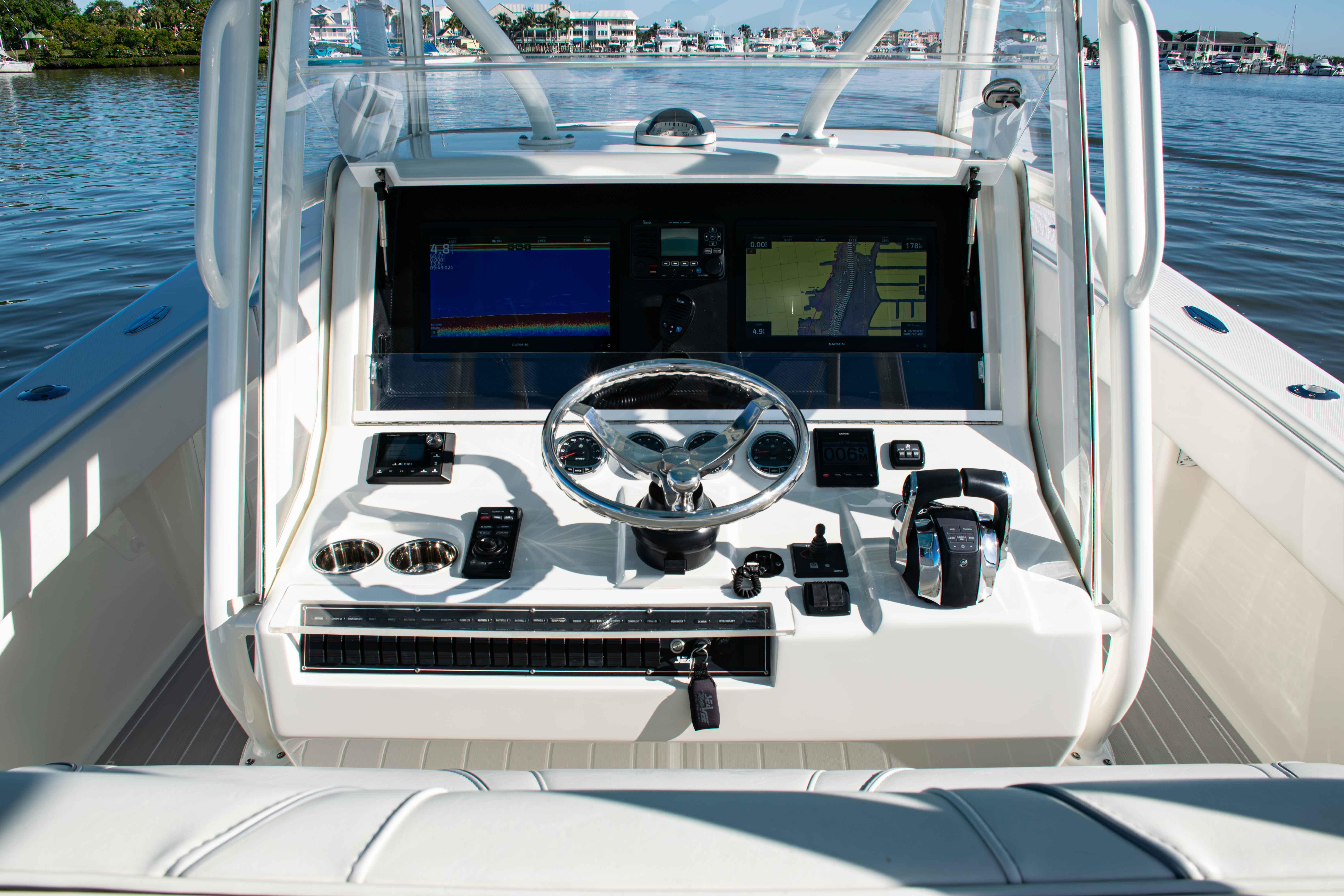 2020-seavee-370z-power-9713991-20250319090051564-1_XLARGE
