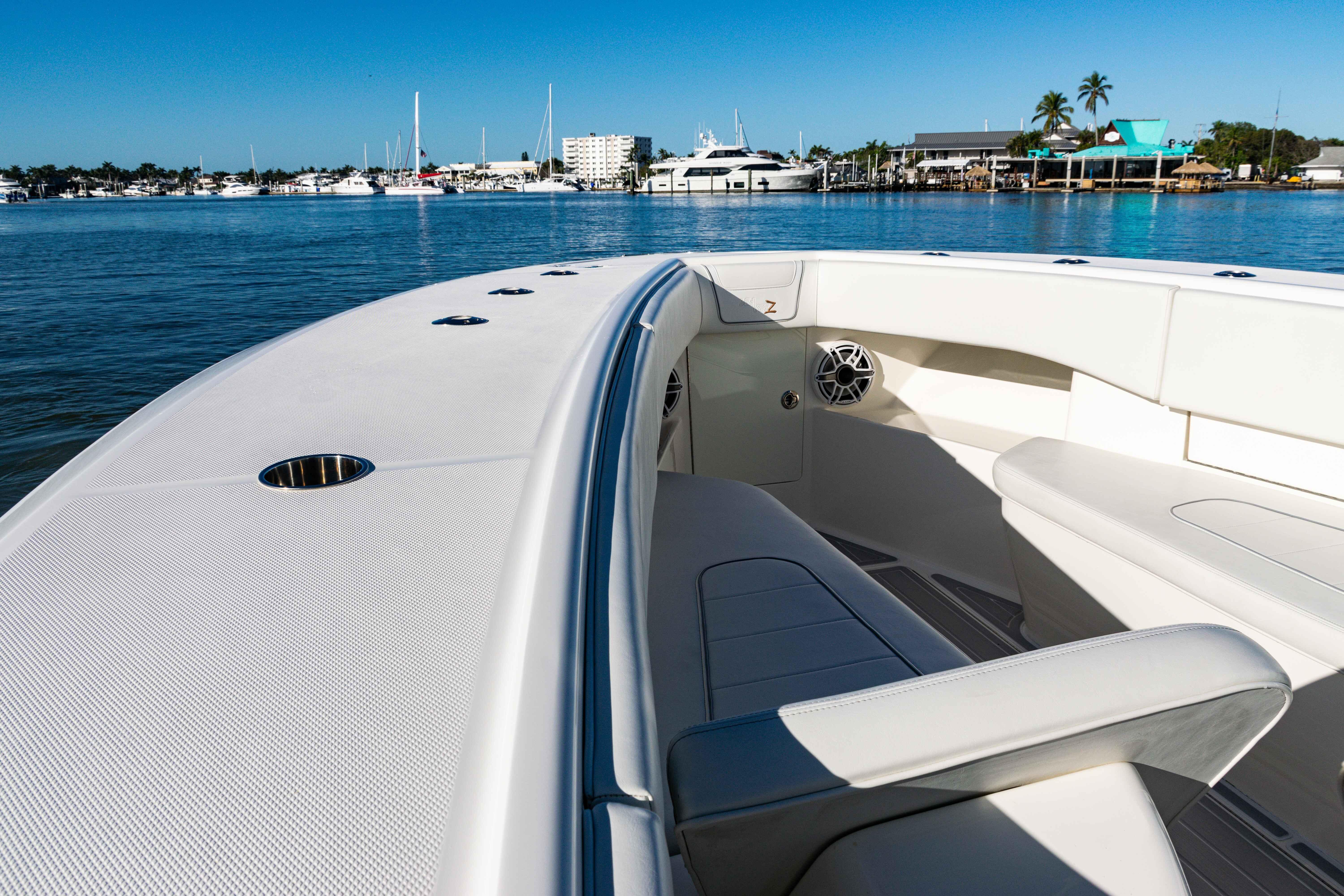 2020-seavee-370z-power-9713991-20250319090206323-1_XLARGE