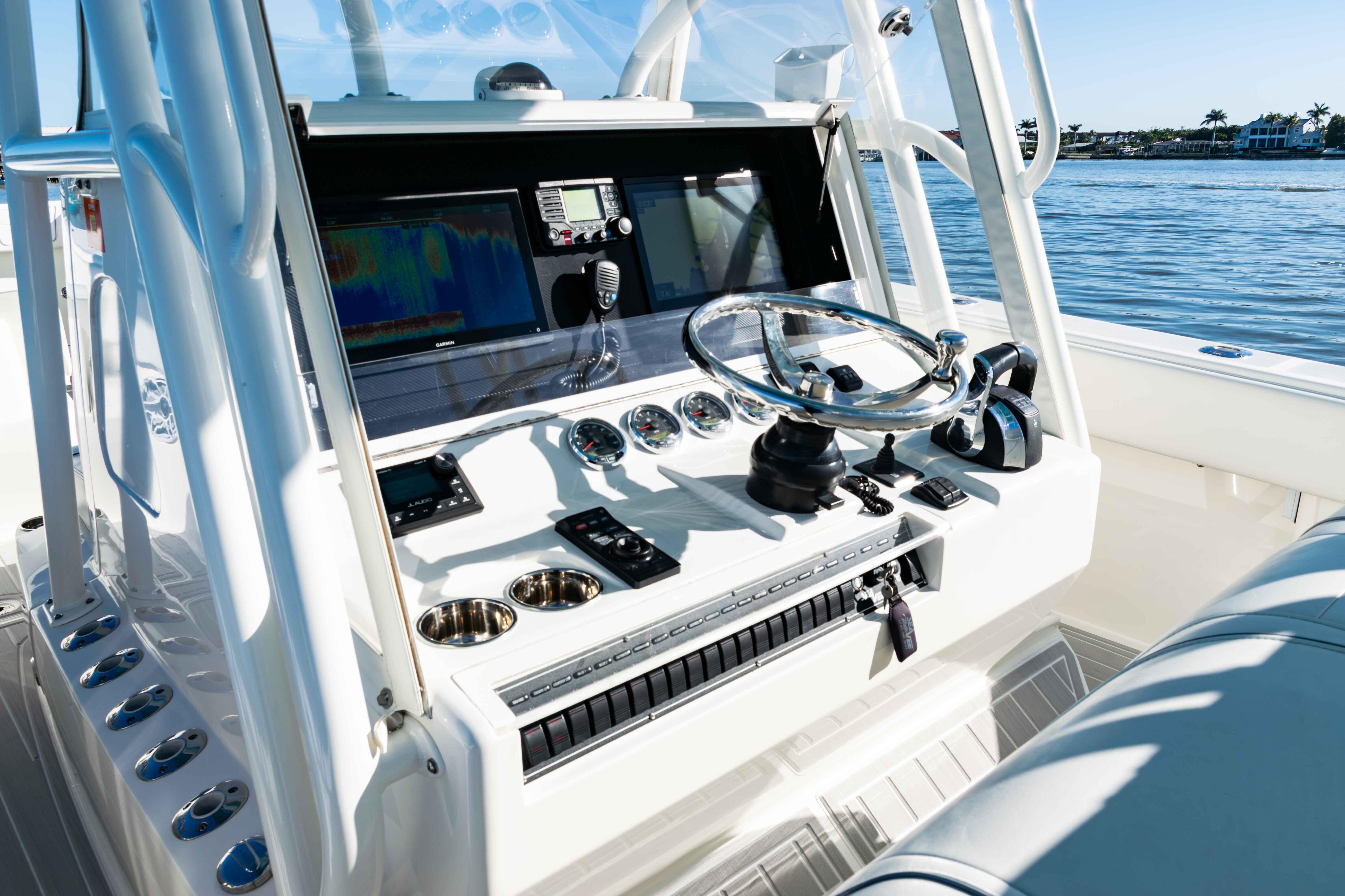 2020-seavee-370z-power-9713991-20250319090619031-1_XLARGE