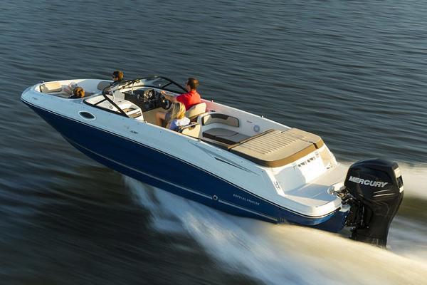 2022 Bayliner boat for sale, model of the boat is VR6 Bowrider OB & Image # 12 of 34