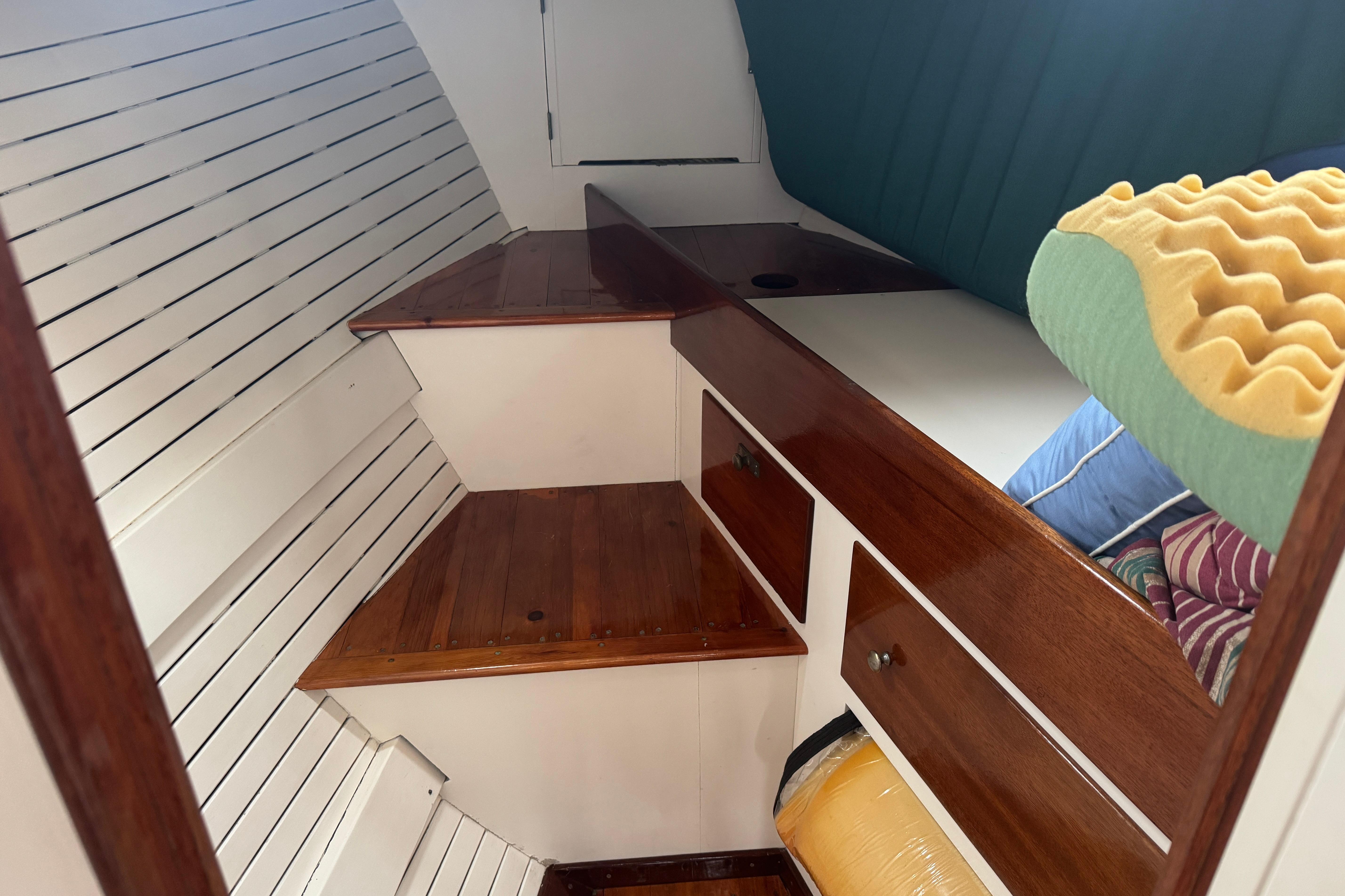 CANDACE III - 1940 Elco Cruisette gallery image 15