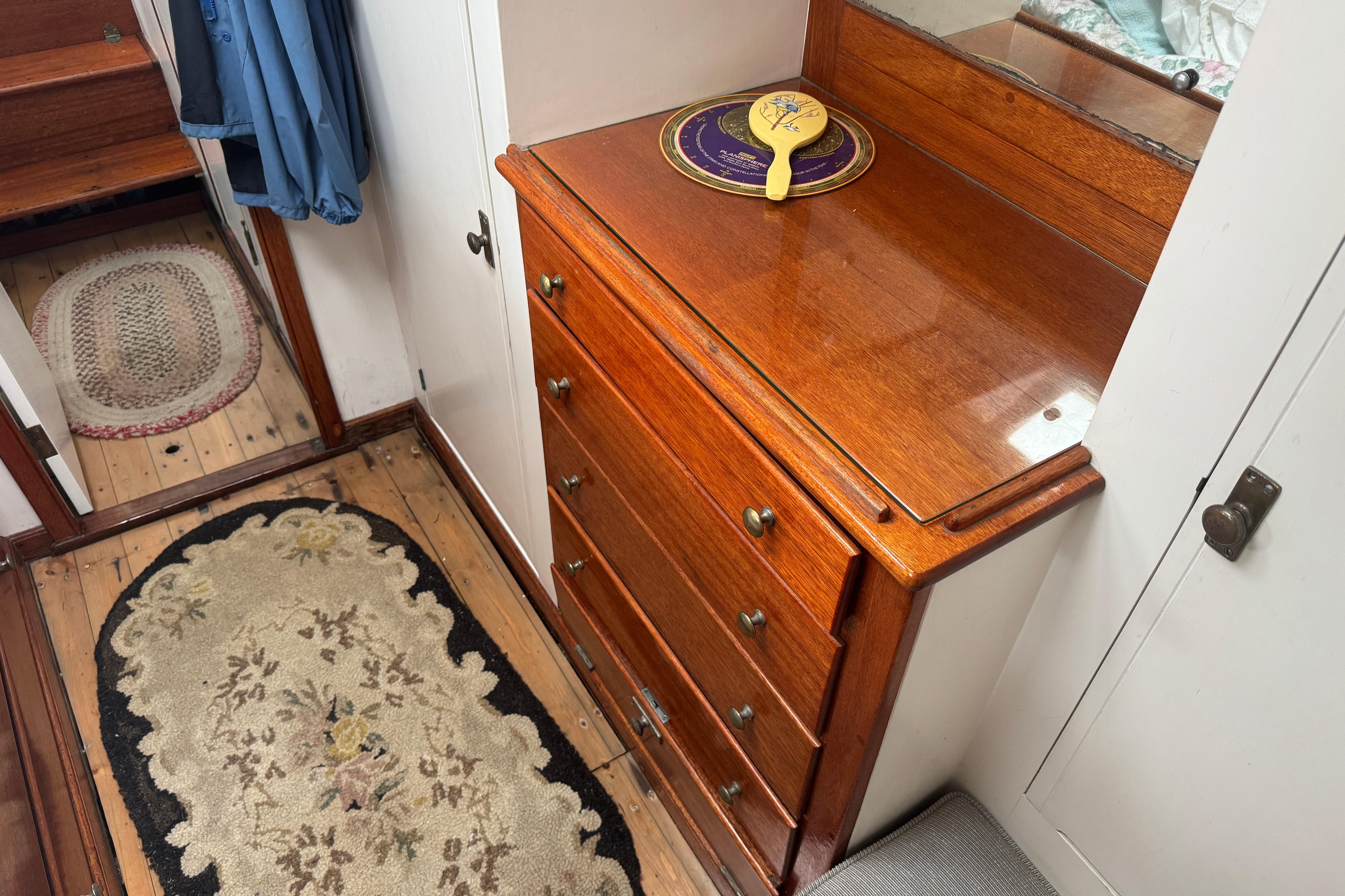 CANDACE III - 1940 Elco Cruisette gallery image 17