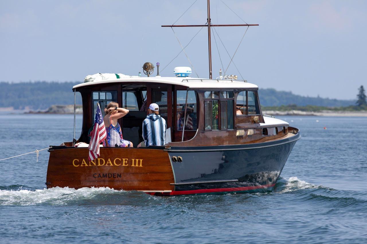 CANDACE III - 1940 Elco Cruisette thumbnail image