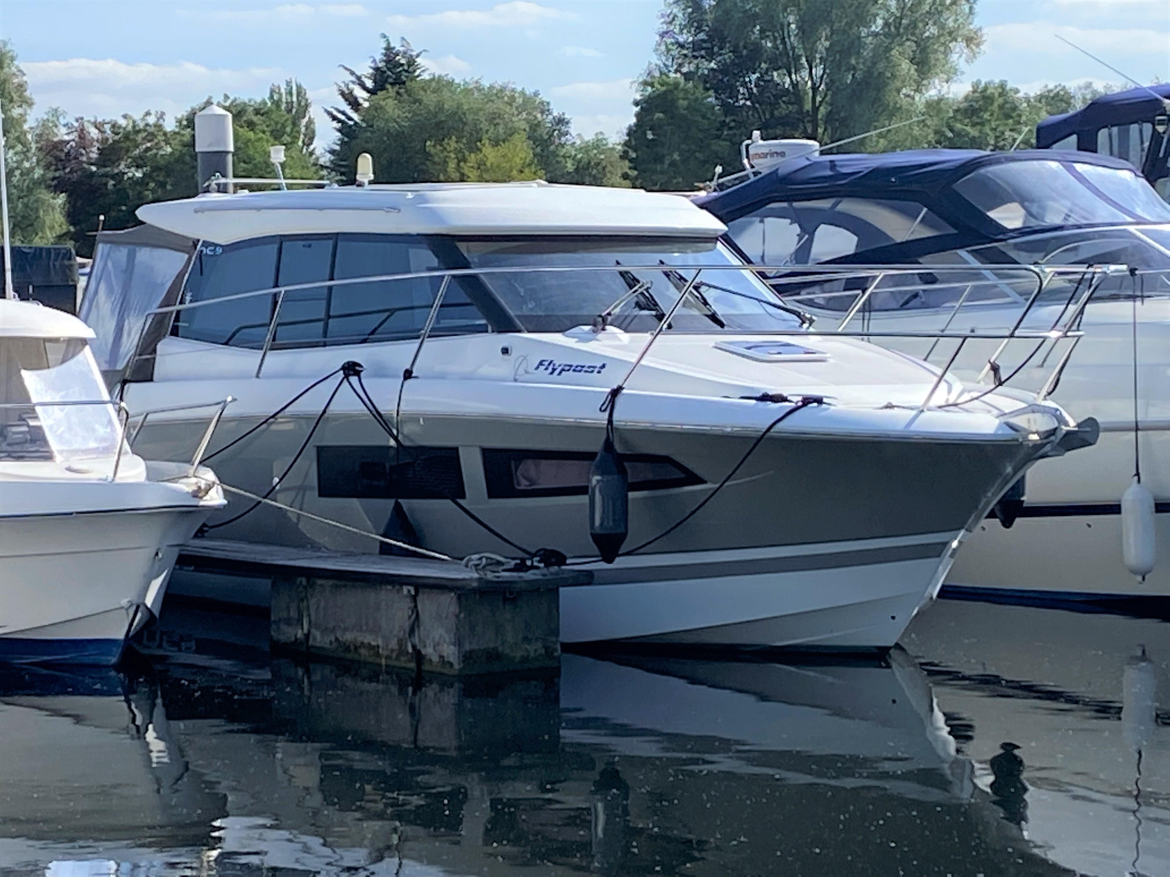 2015 Jeanneau NC9 for sale at Bray Marine Sales