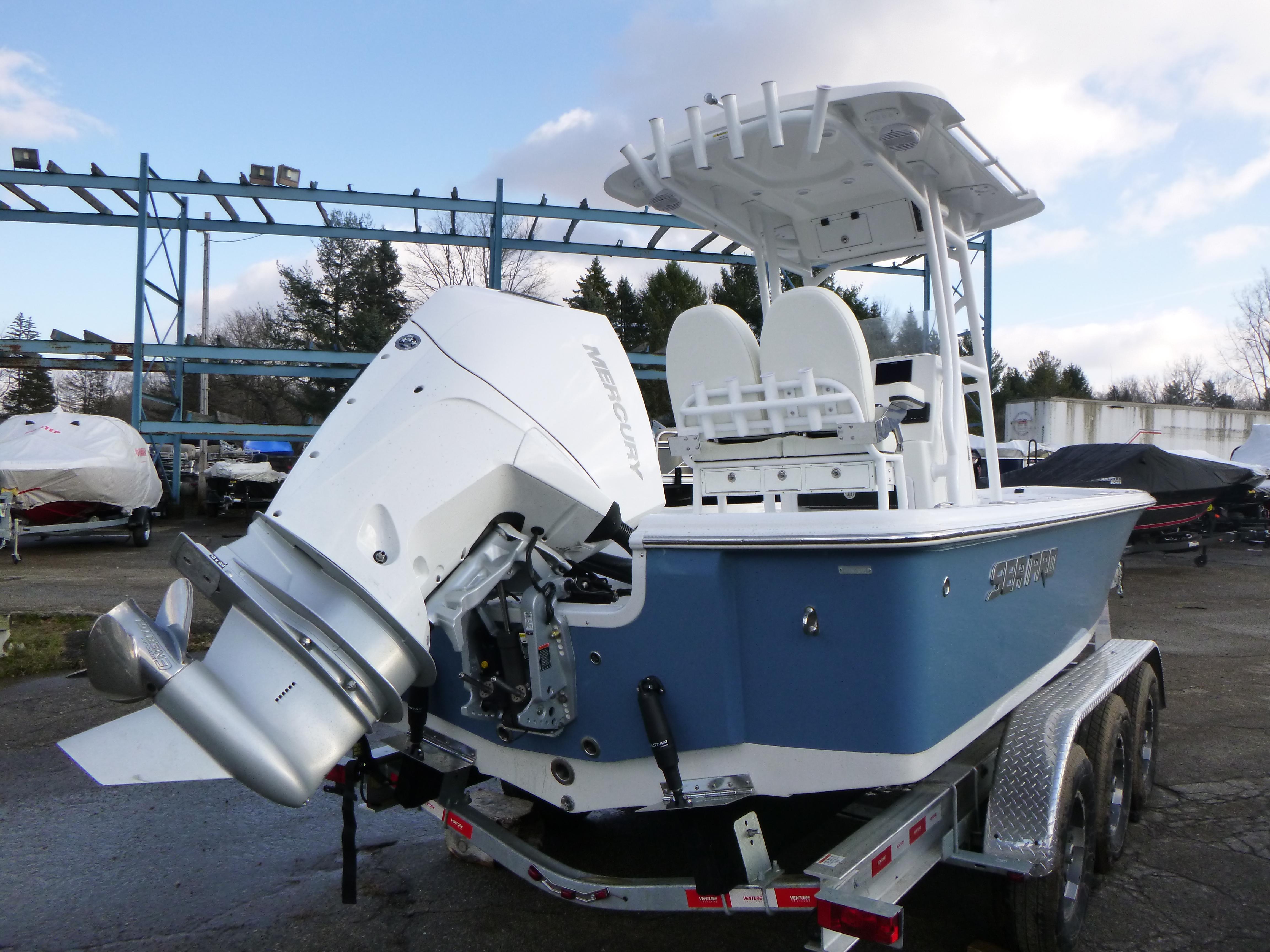 2025 Sea Pro 230 Bay Gallery