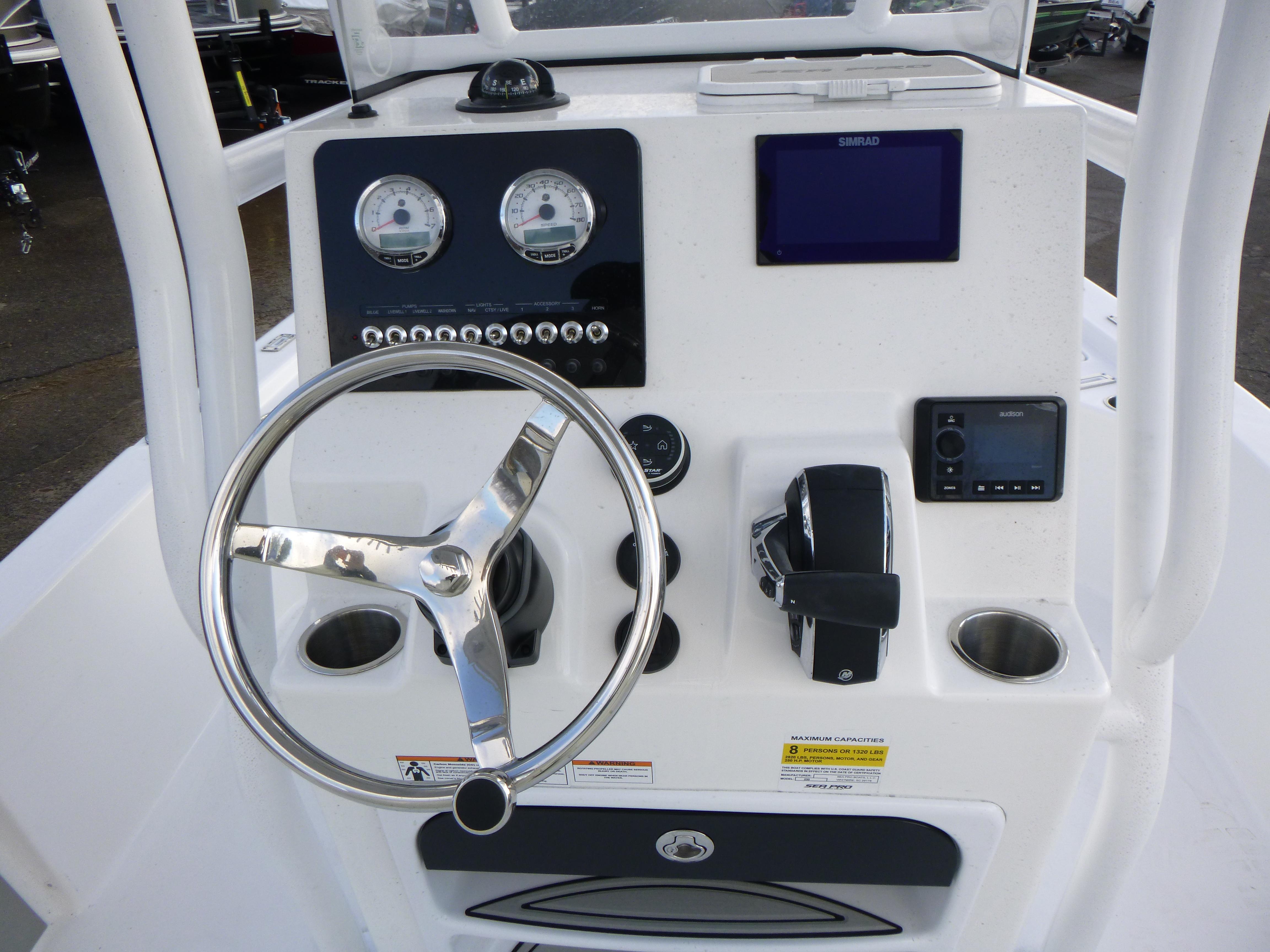 2025 Sea Pro 230 Bay Gallery