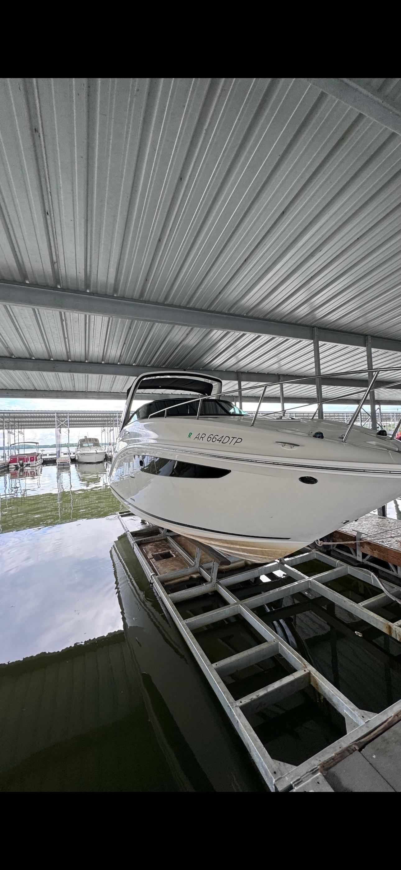 2014-sea-ray-260-sundancer-power-9800417-20250519183356229-1_XLARGE