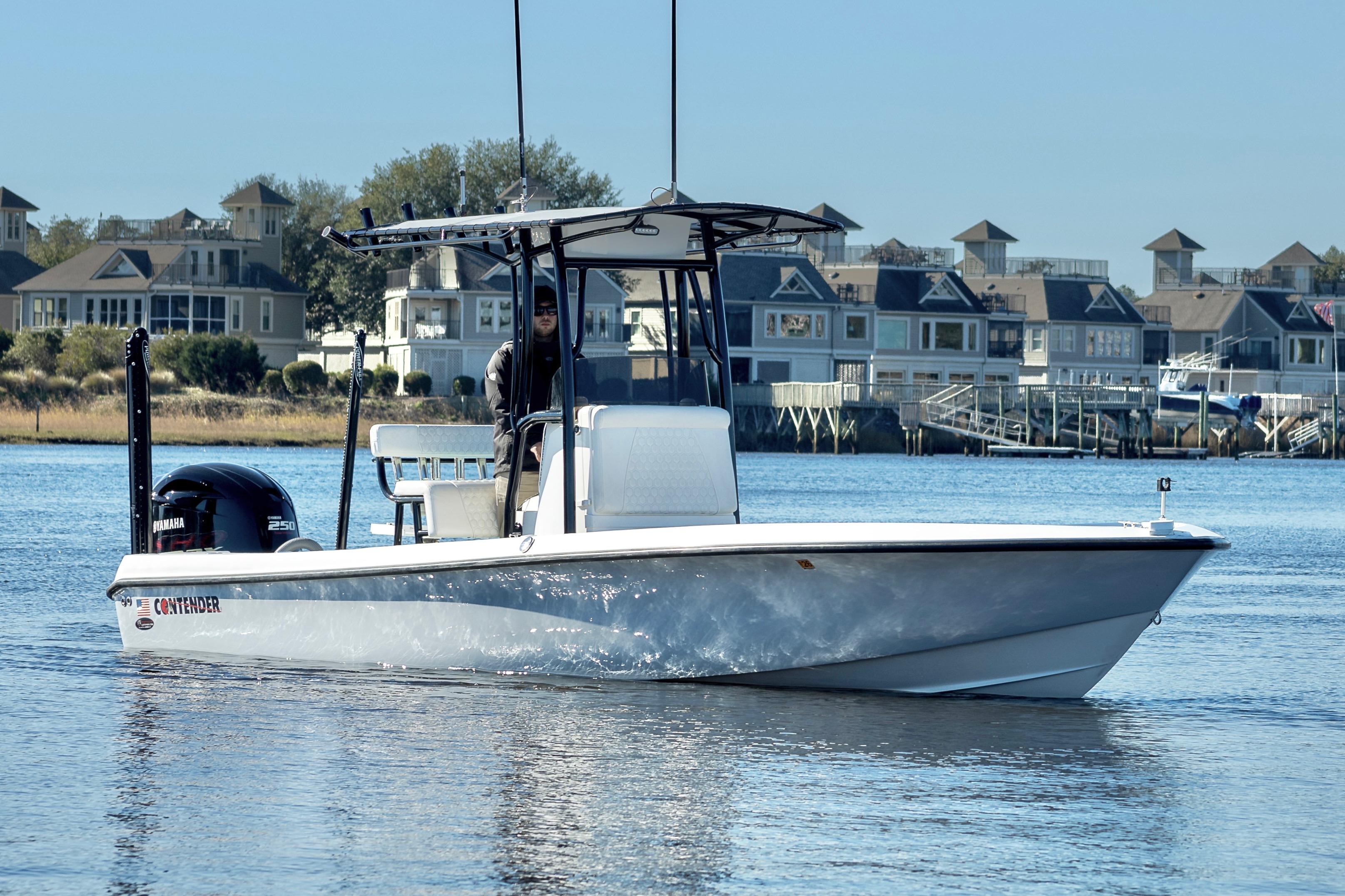 2021 Contender 25 Bay