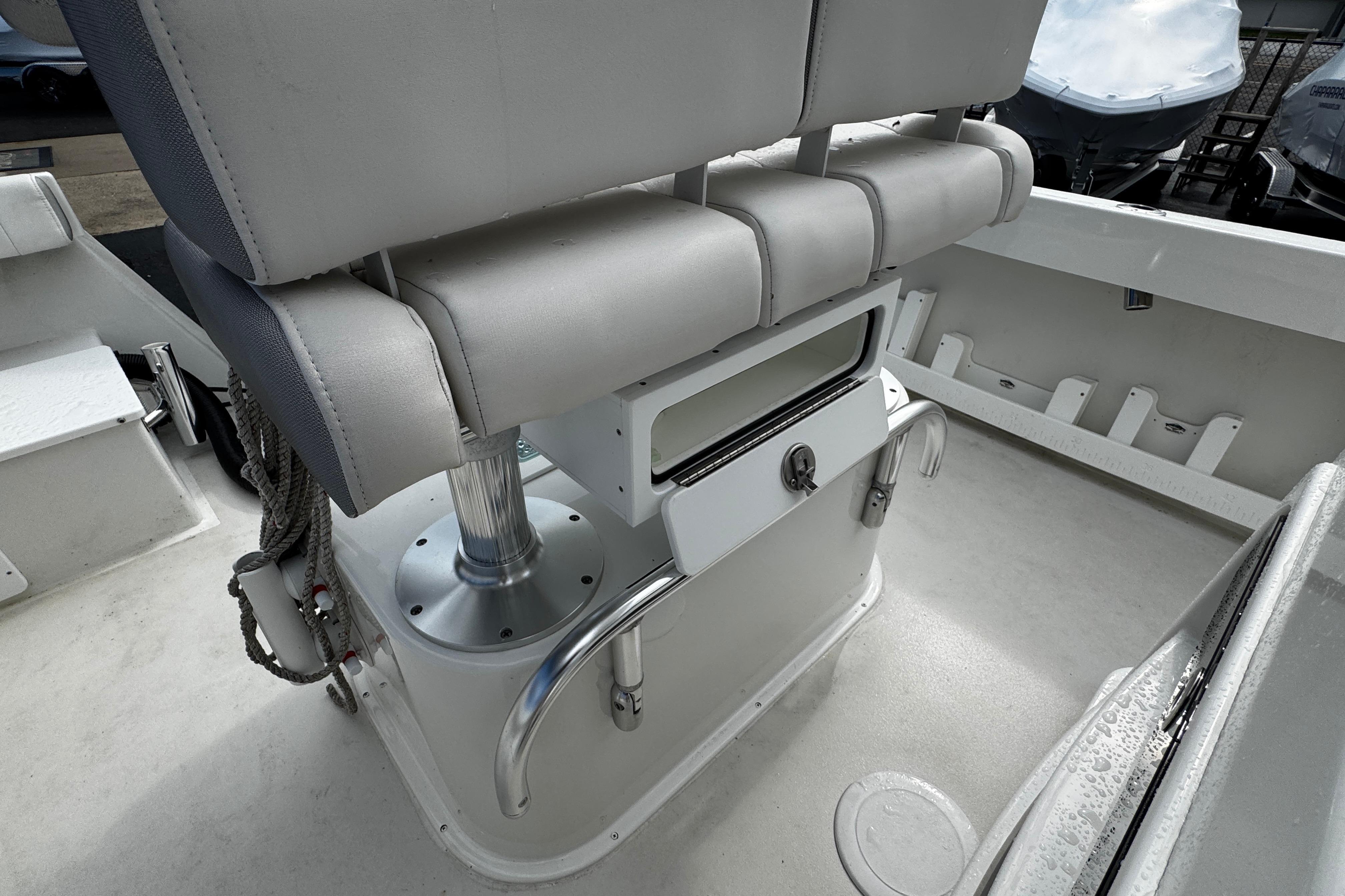 2021-parker-2100-center-console-power-9960426-20250926081337123-1
