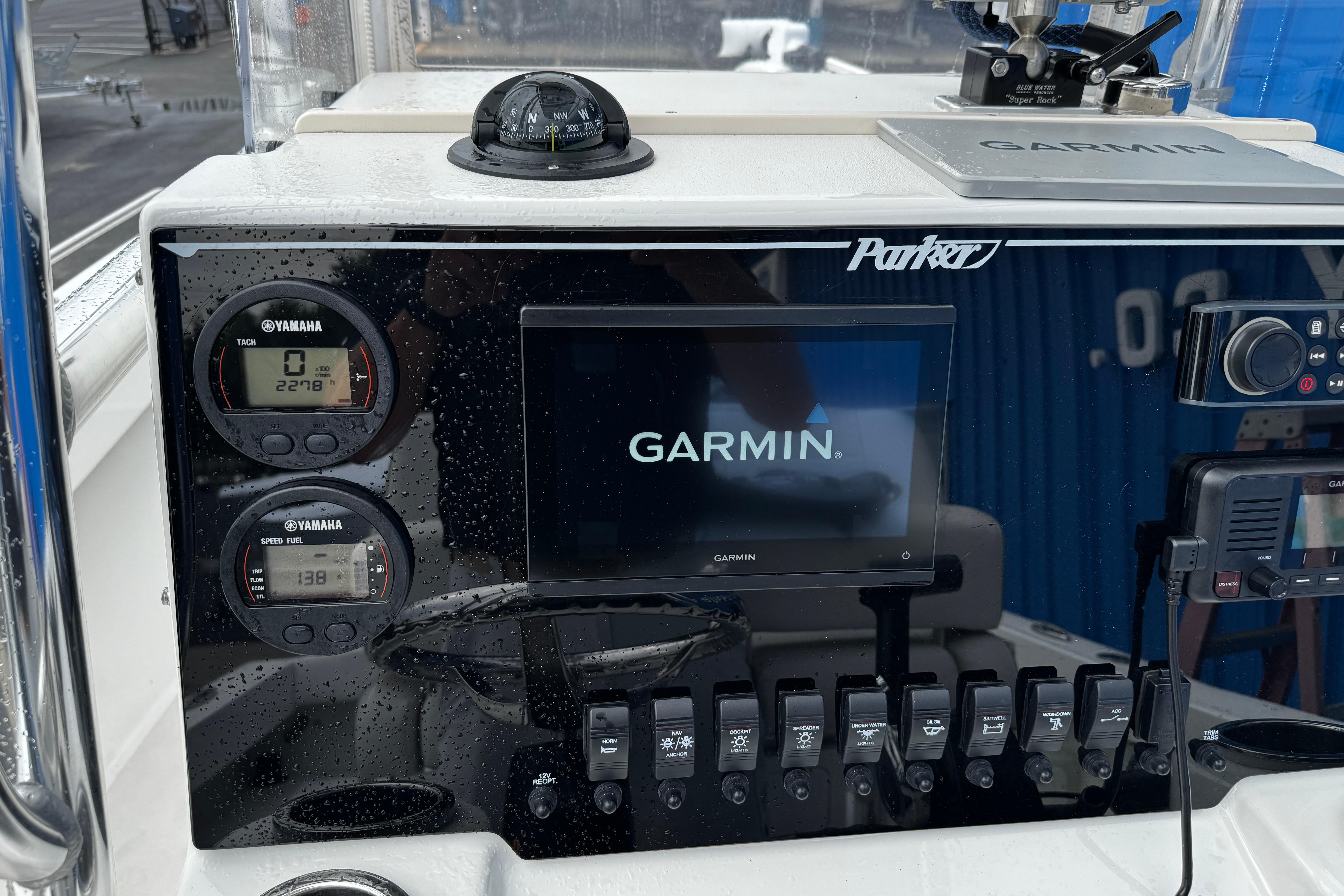 2021-parker-2100-center-console-power-9960426-20250926081407436-3