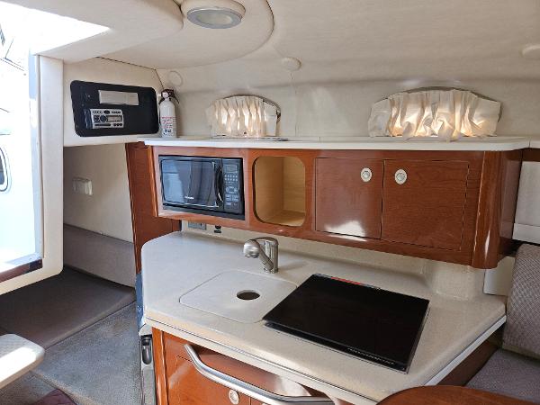 28' Sea Ray, Listing Number 100903185, - Photo No. 7