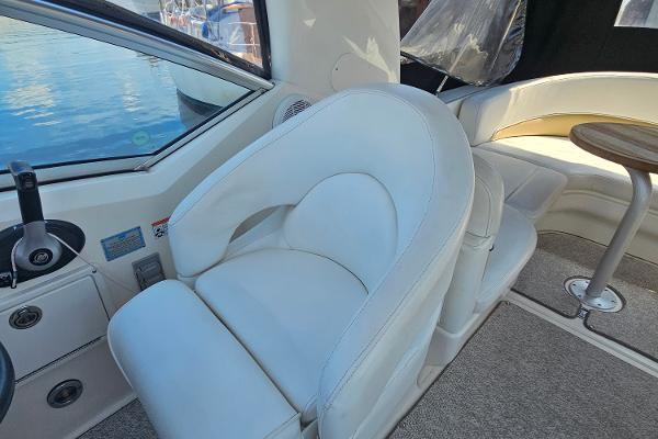 28' Sea Ray, Listing Number 100903185, - Photo No. 4