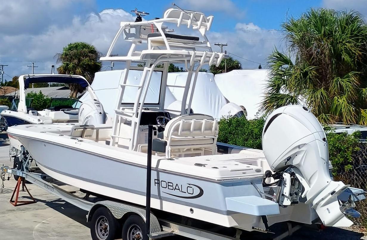 2023-robalo-246-cayman-sd-power-9770427-20250424095757586-1_XLARGE