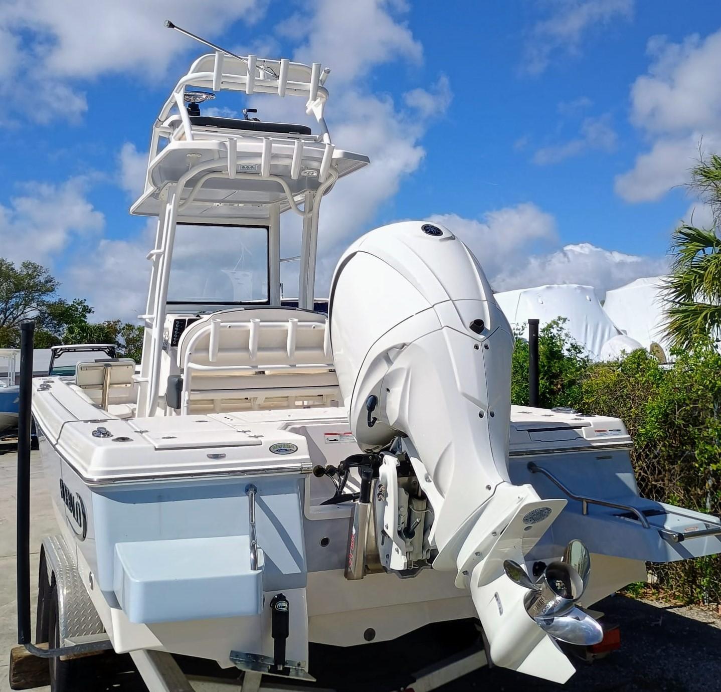 2023-robalo-246-cayman-sd-power-9770427-20250424095758589-1_XLARGE