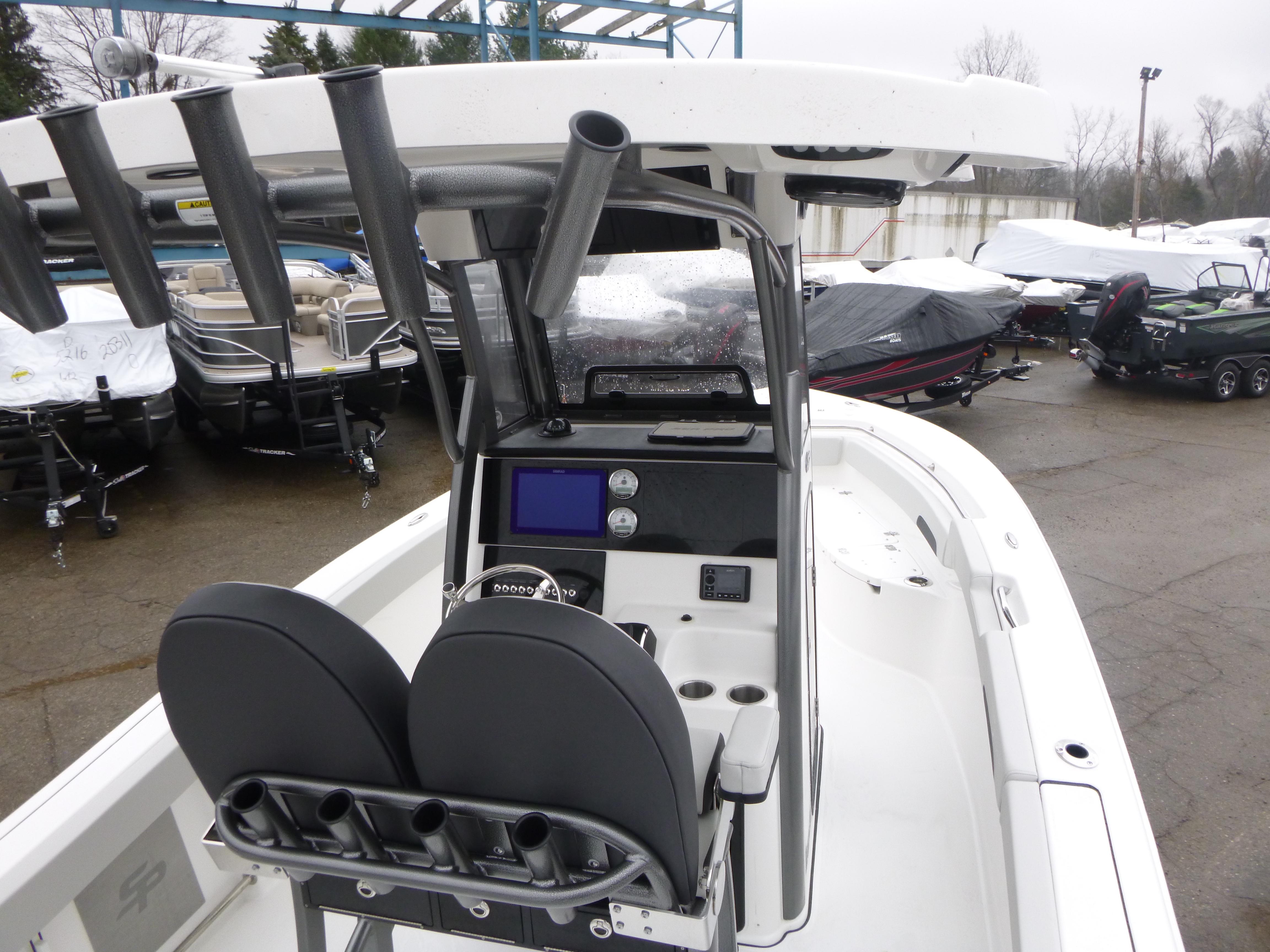 2025 Sea Pro 242 Center Console Gallery