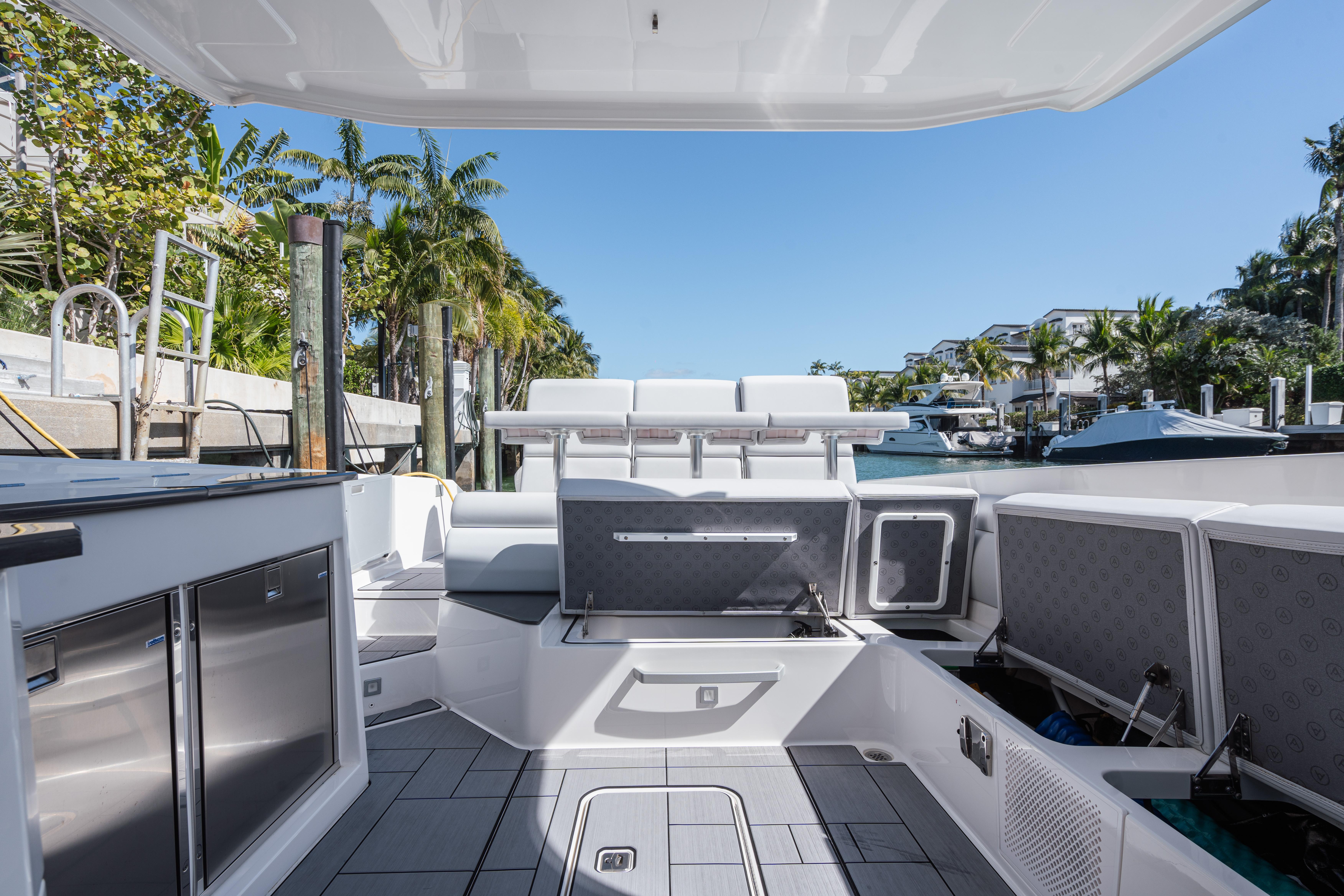 Aviara-AV36 OB 2023-Pellicano FL-US-2023 Aviara AV36 OB boat interior with sleek seating and modern amenities.-9680430 | Thumbnail