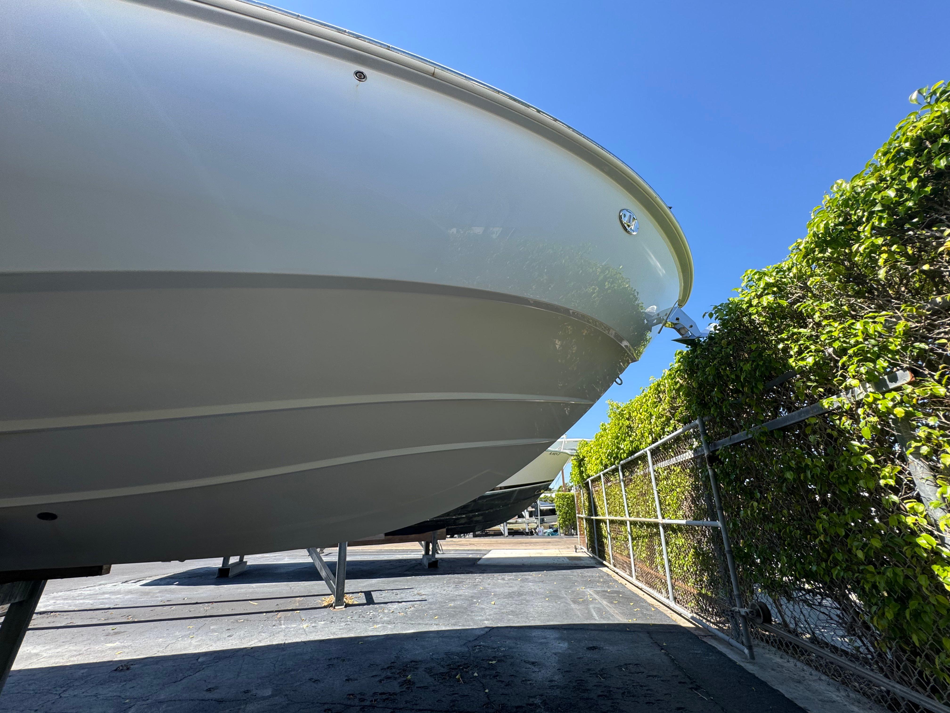 2019-everglades-340-dual-console-power-9690404-20250312151045441-1_XLARGE