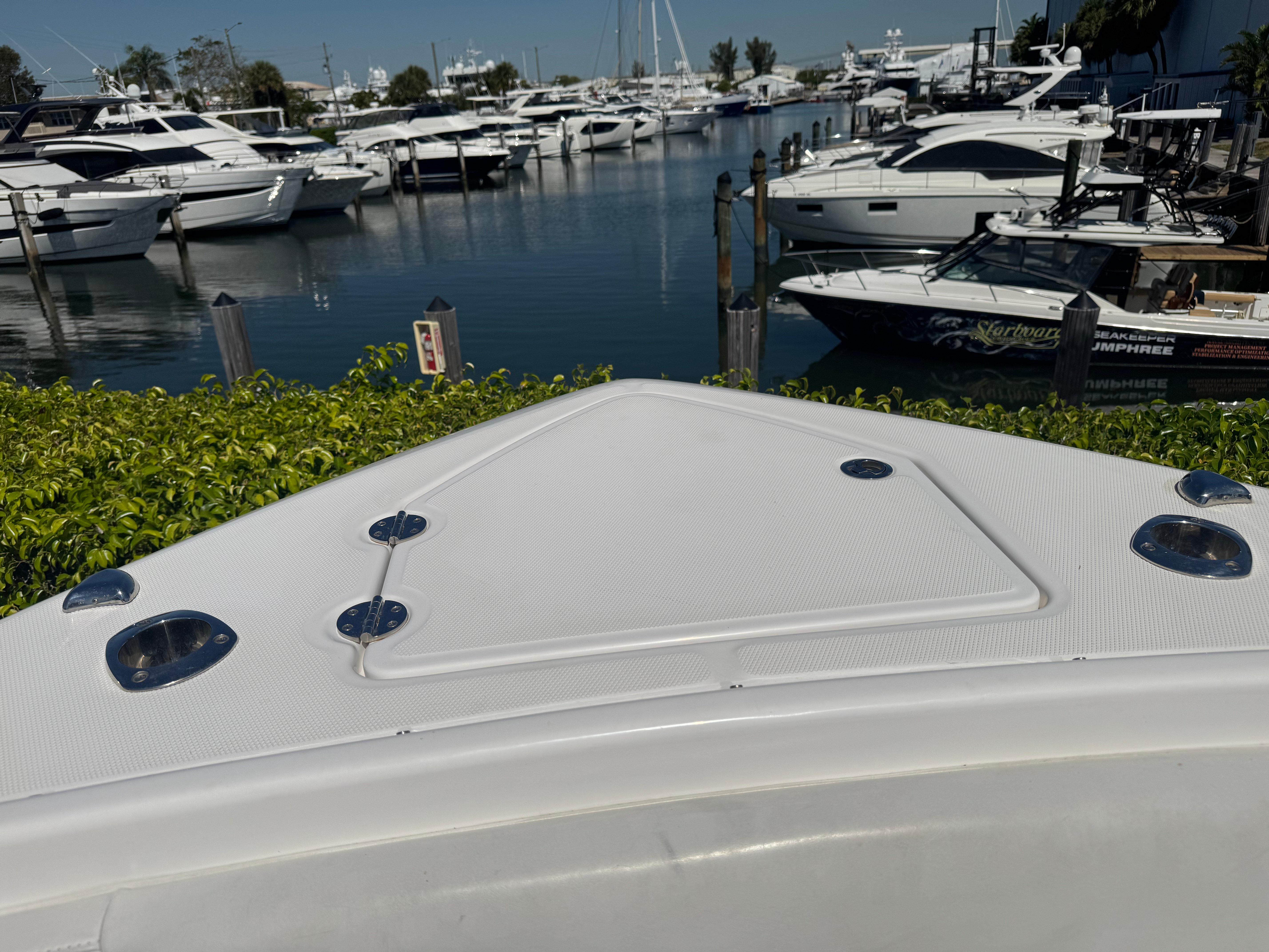 2019-everglades-340-dual-console-power-9690404-20250312151759331-1_XLARGE