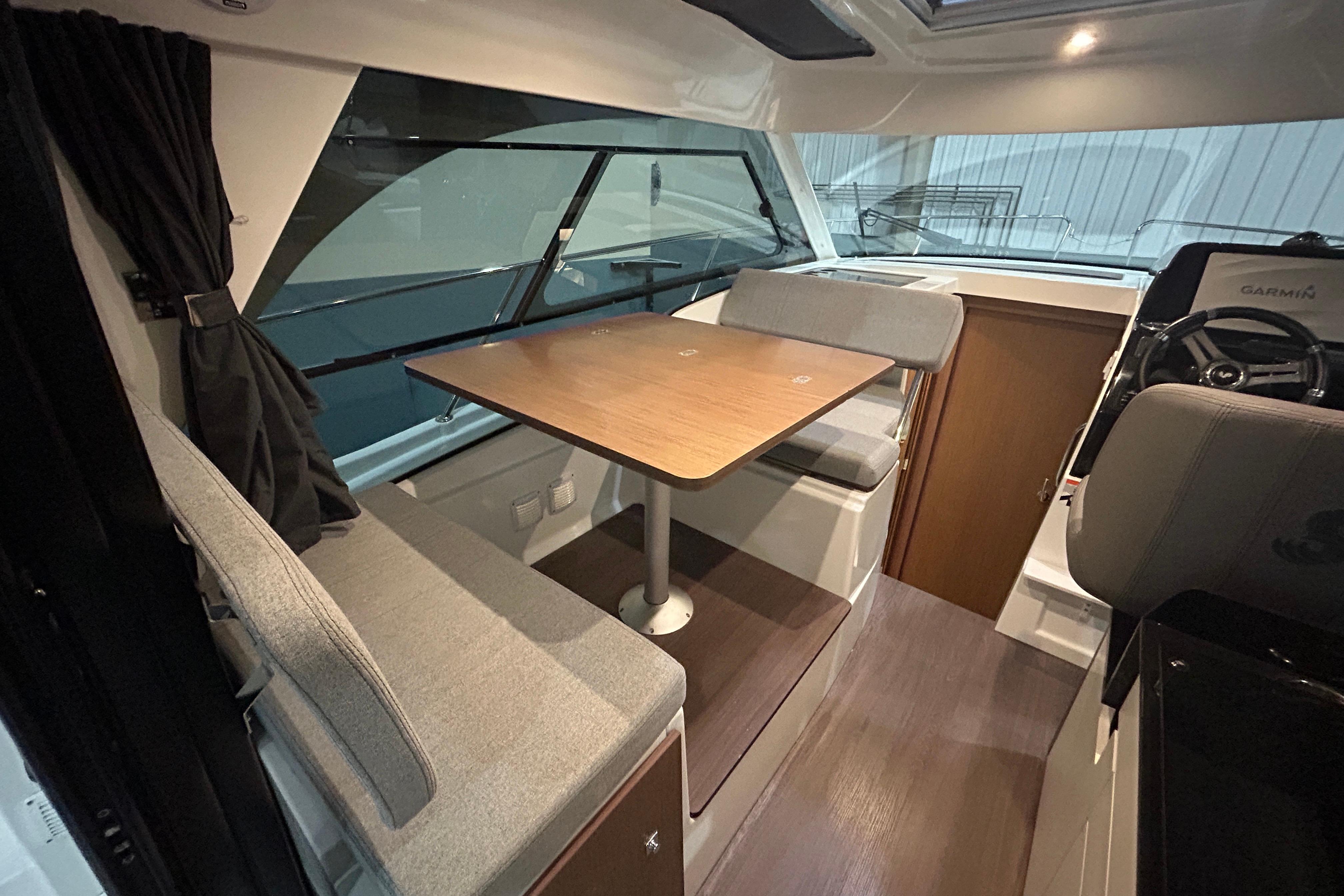 Yacht Photos Pics