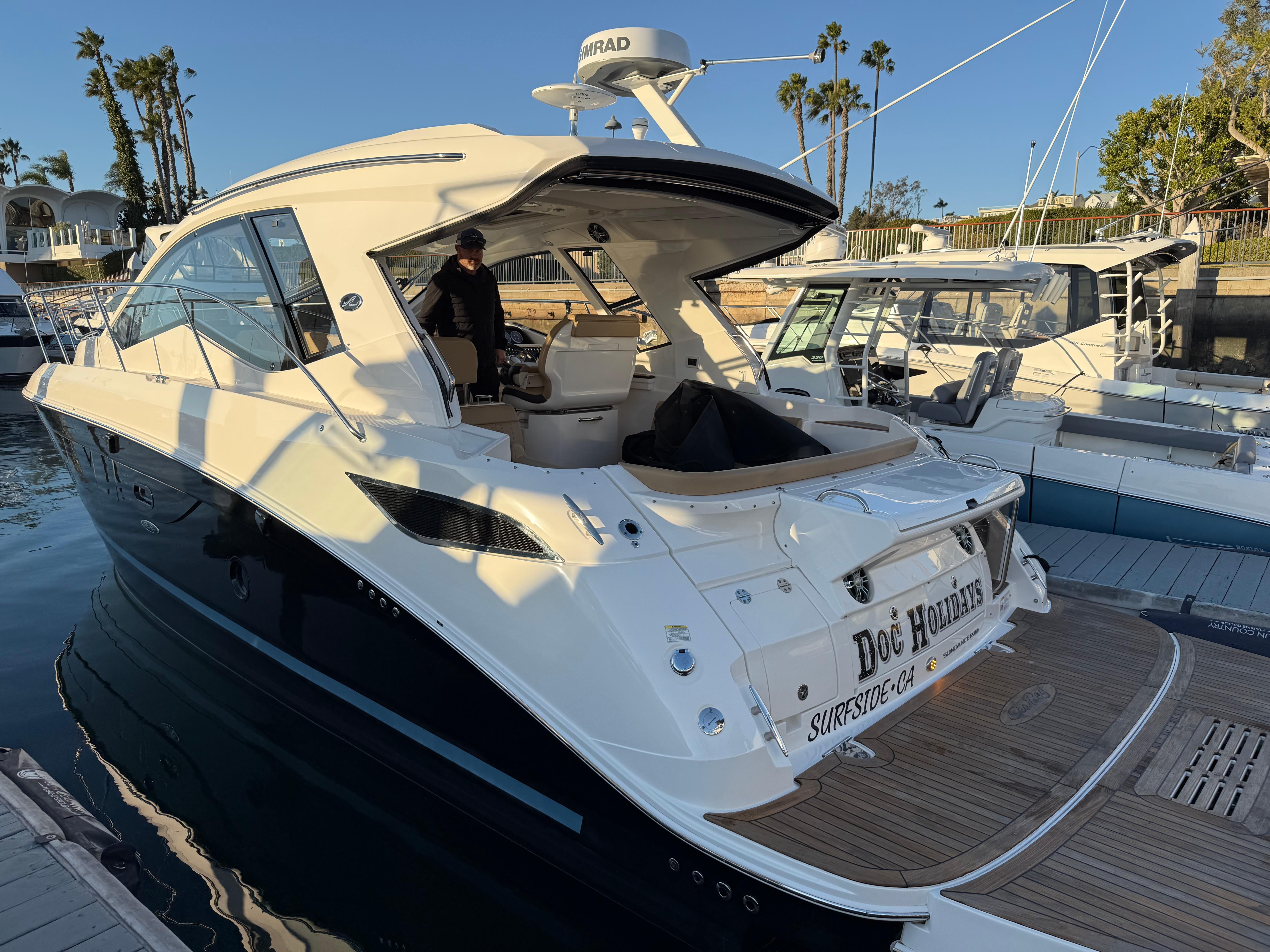 2021 Sea Ray Sundancer 350 Coupe #TBRL1606 inventory image at Sun Country Marine Group, Newport Beach 2021 Sea Ray Sundancer 350 Coupe #TBRL1606 inventory image at Sun Country Marine Group, Newport Beach