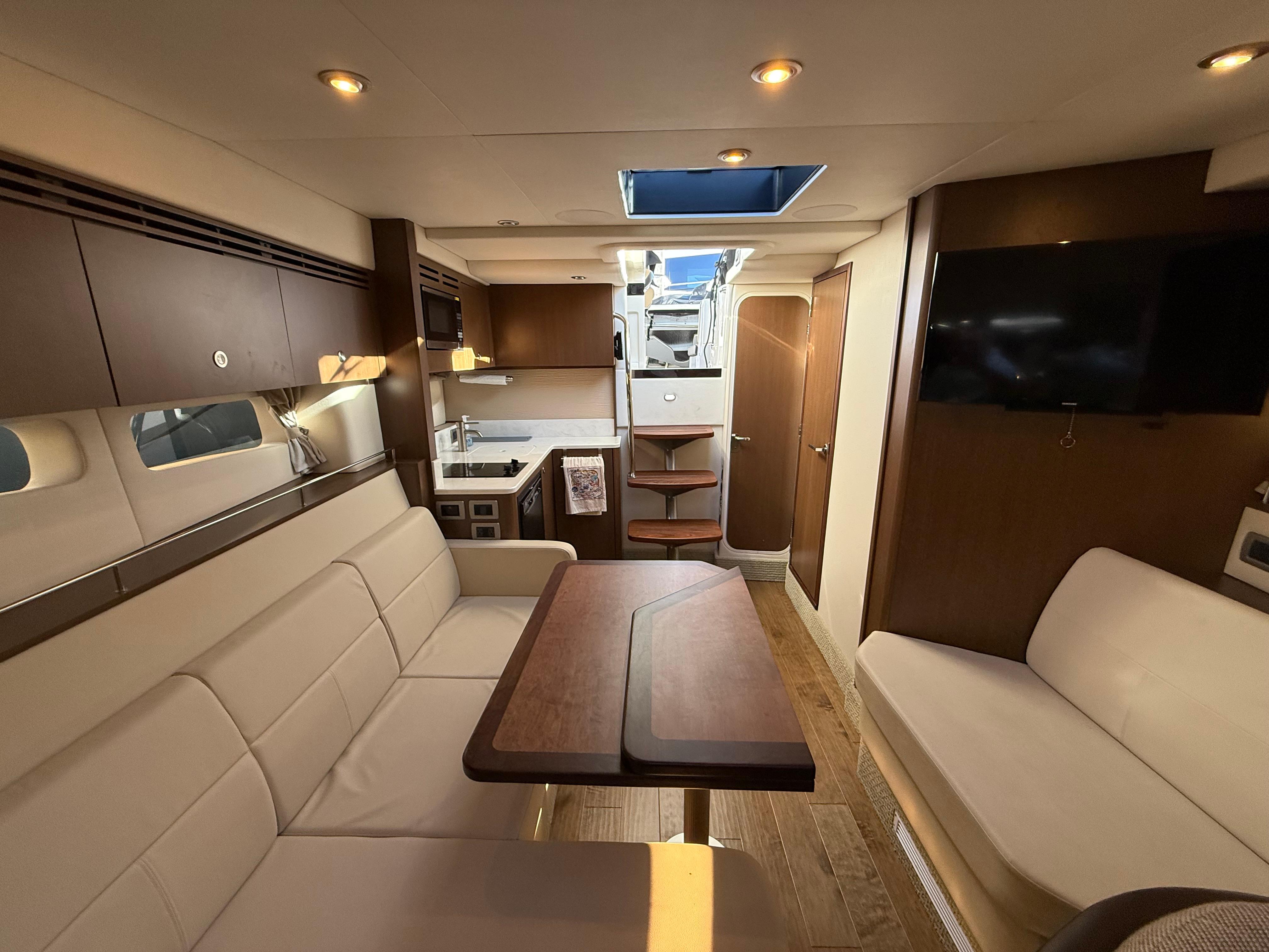 2021 Sea Ray Sundancer 350 Coupe #TBRL1606 inventory image at Sun Country Marine Group, Newport Beach 2021 Sea Ray Sundancer 350 Coupe #TBRL1606 inventory image at Sun Country Marine Group, Newport Beach