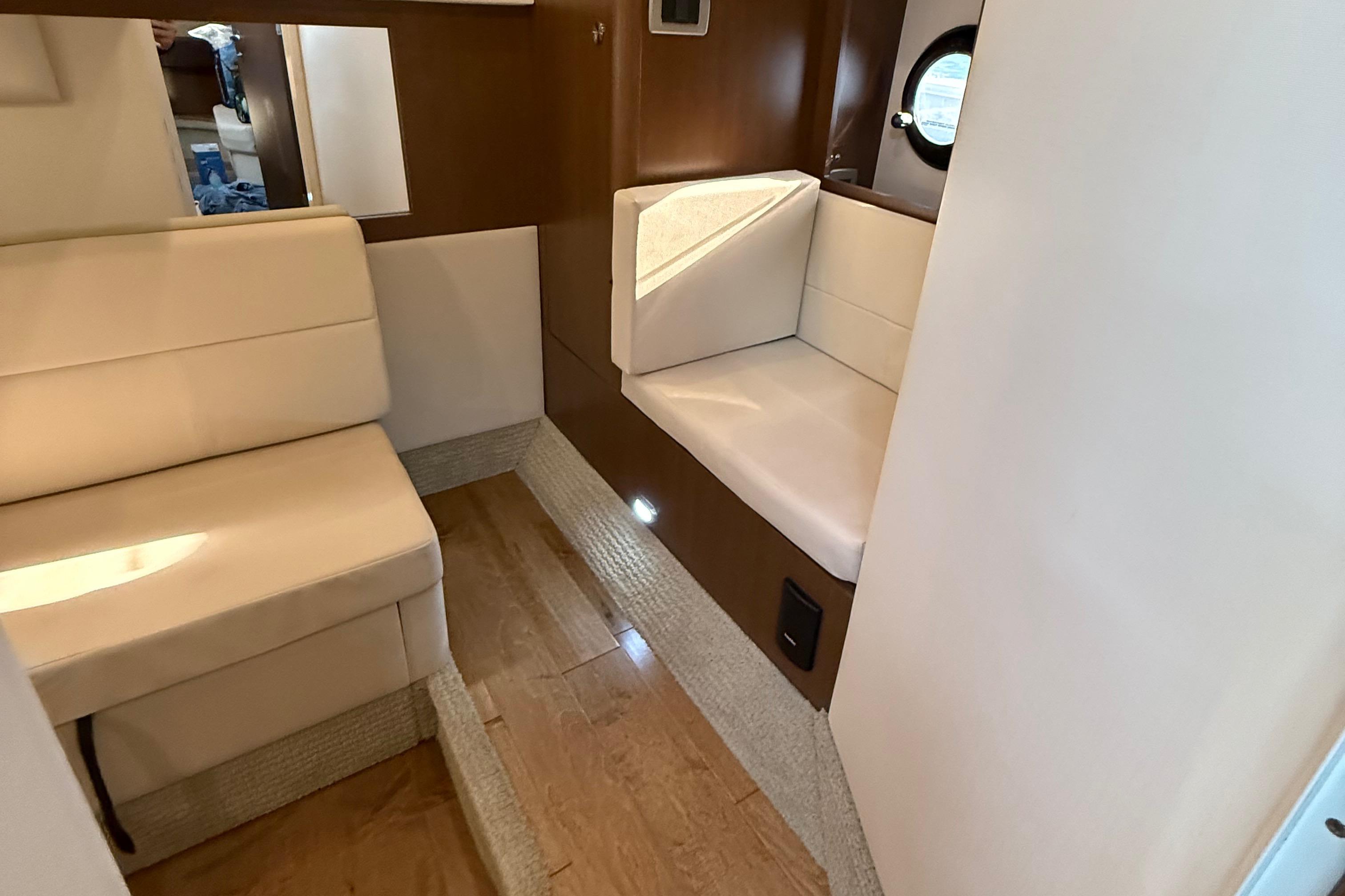 2021 Sea Ray Sundancer 350 Coupe #TBRL1606 inventory image at Sun Country Marine Group, Newport Beach 2021 Sea Ray Sundancer 350 Coupe #TBRL1606 inventory image at Sun Country Marine Group, Newport Beach
