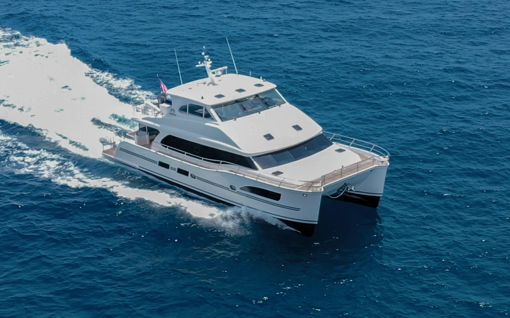 Castina Yacht Photos Pics Horizon 65PC - Castina - Under Power