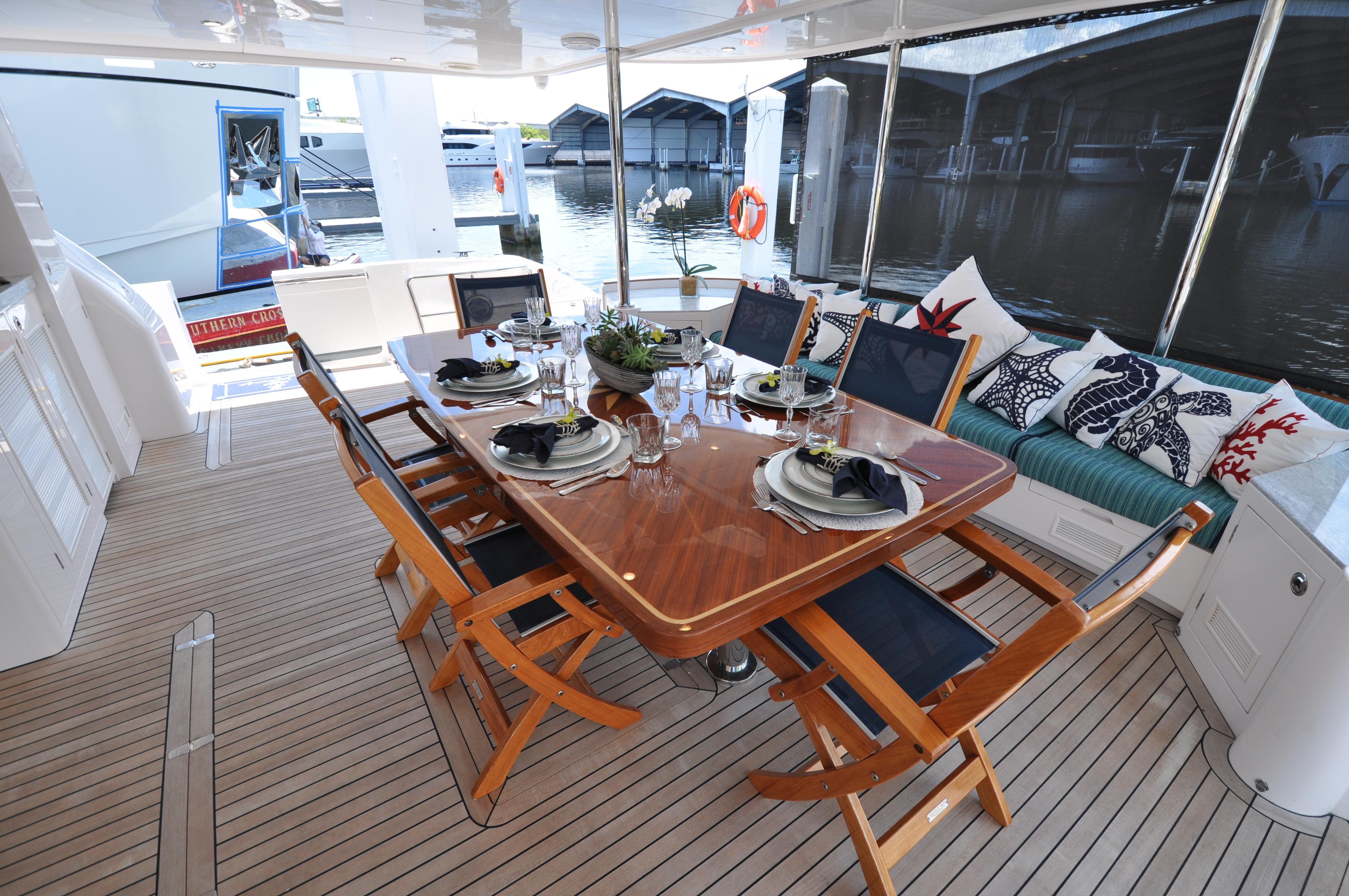 Castina Yacht Photos Pics Horizon 65PC - Castina - Cockpit - Dining Table