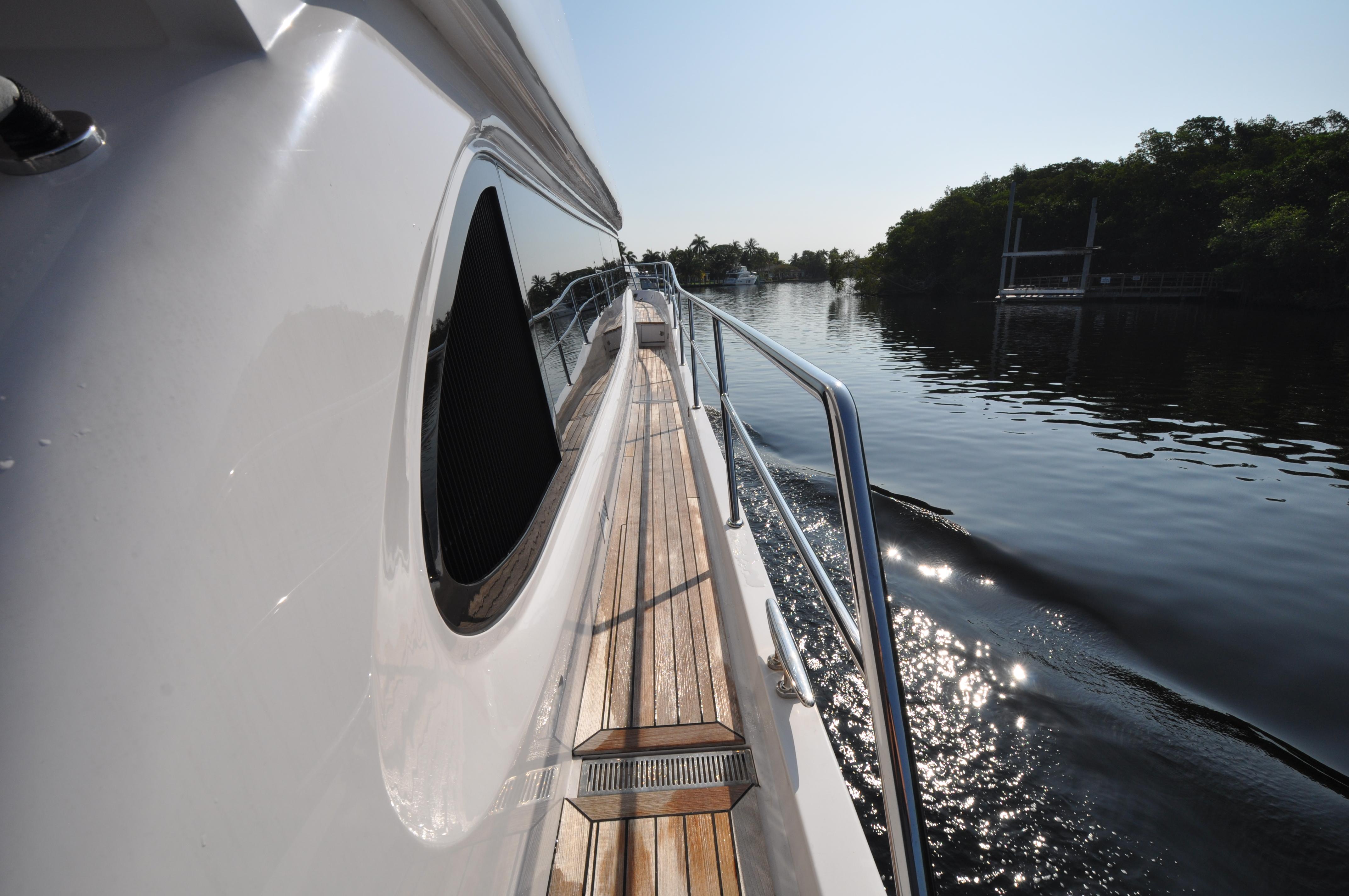 Castina Yacht Photos Pics Horizon 65PC - Castina - Starboard Weather Deck